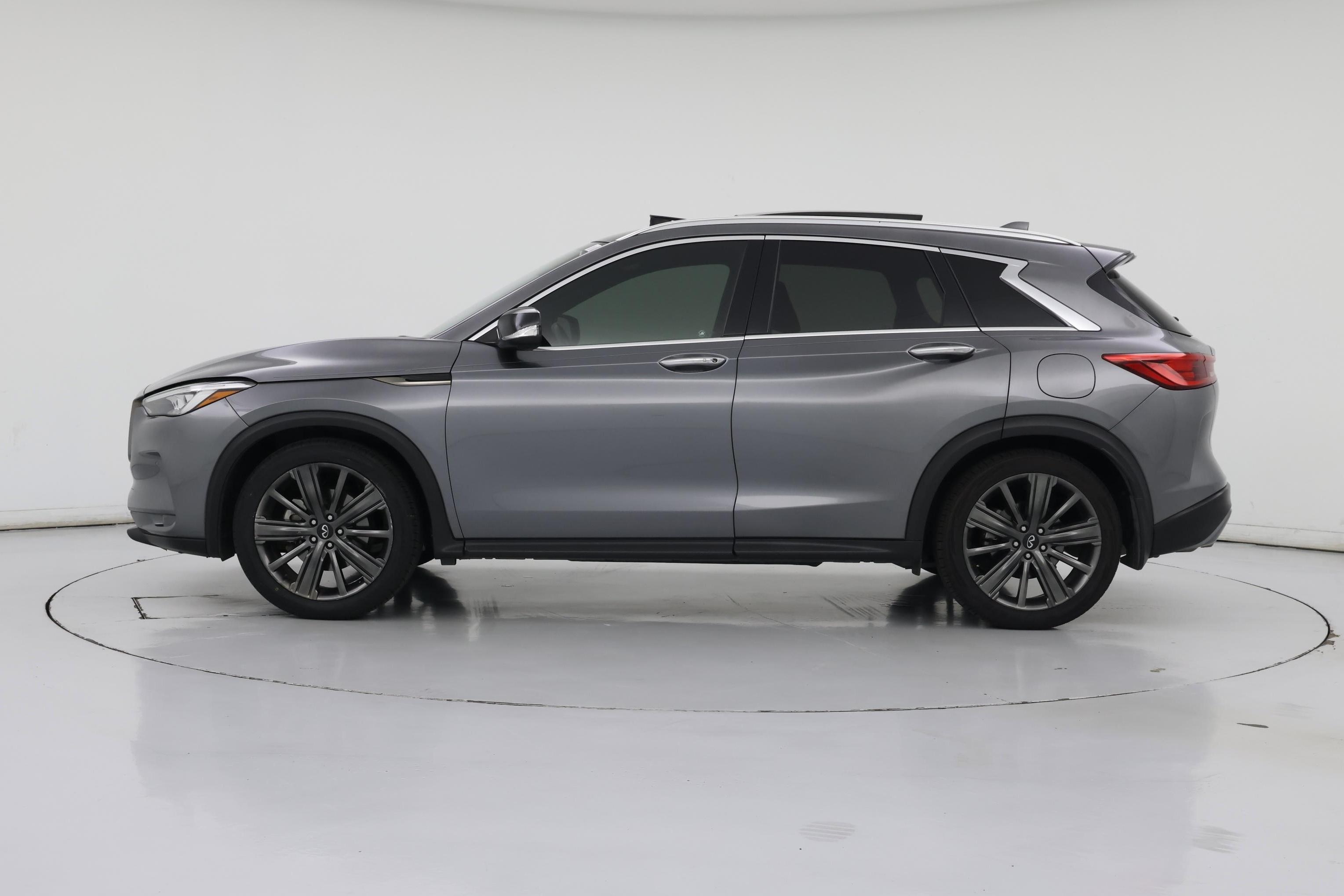 Thumbnail: 2020 INFINITI QX50 - 3