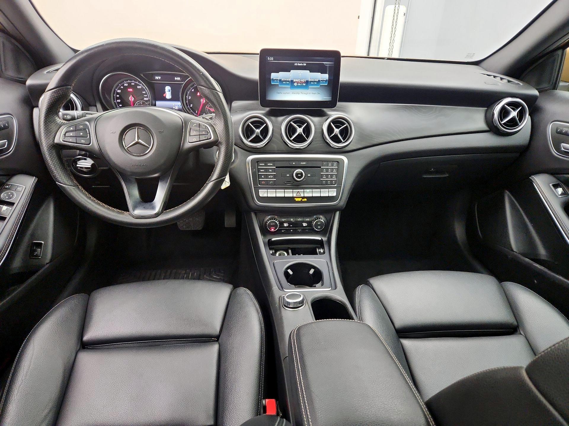 Thumbnail: 2018 Mercedes-Benz GLA - 9