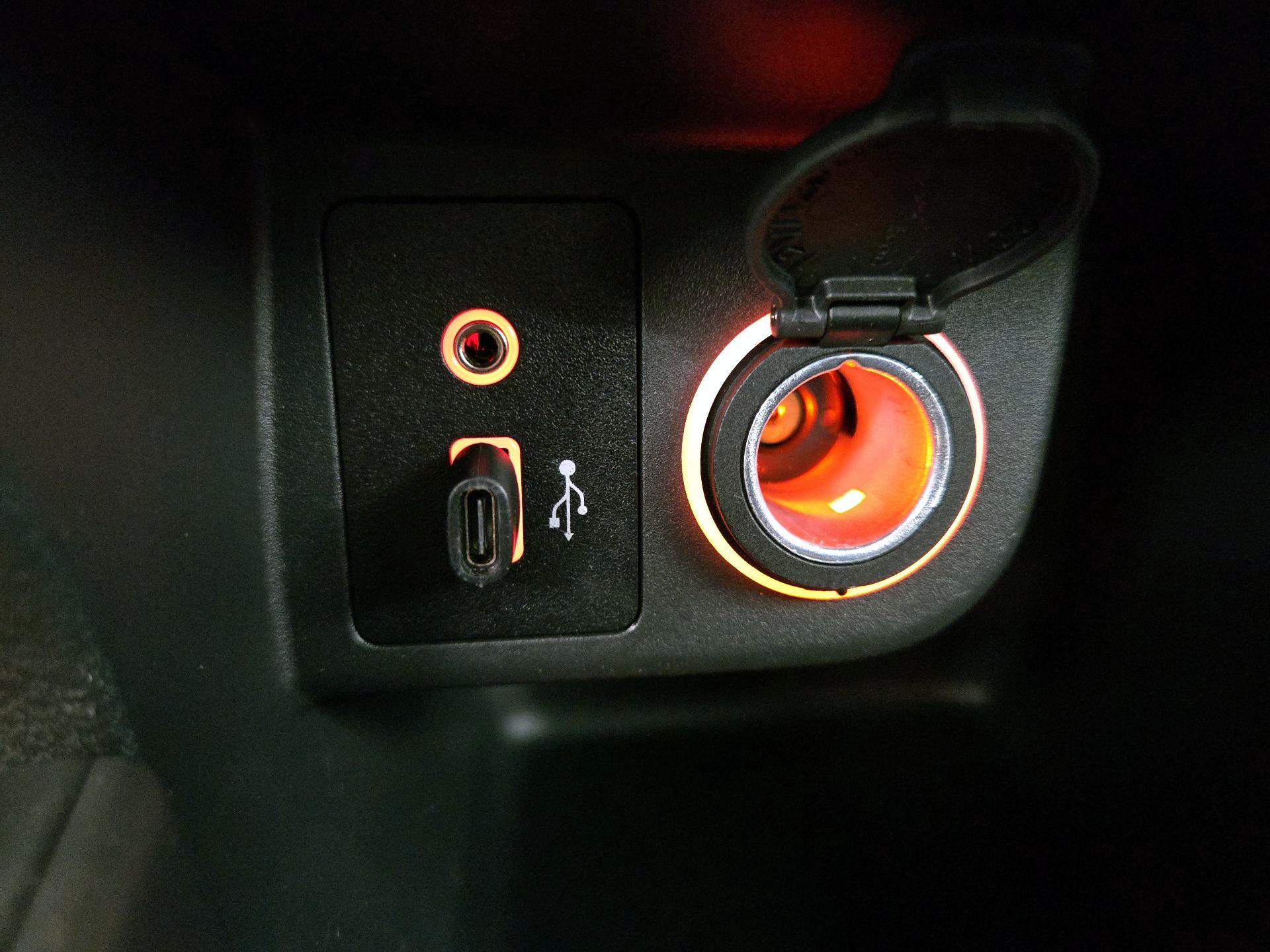 Thumbnail: 2024 Nissan Kicks - 18
