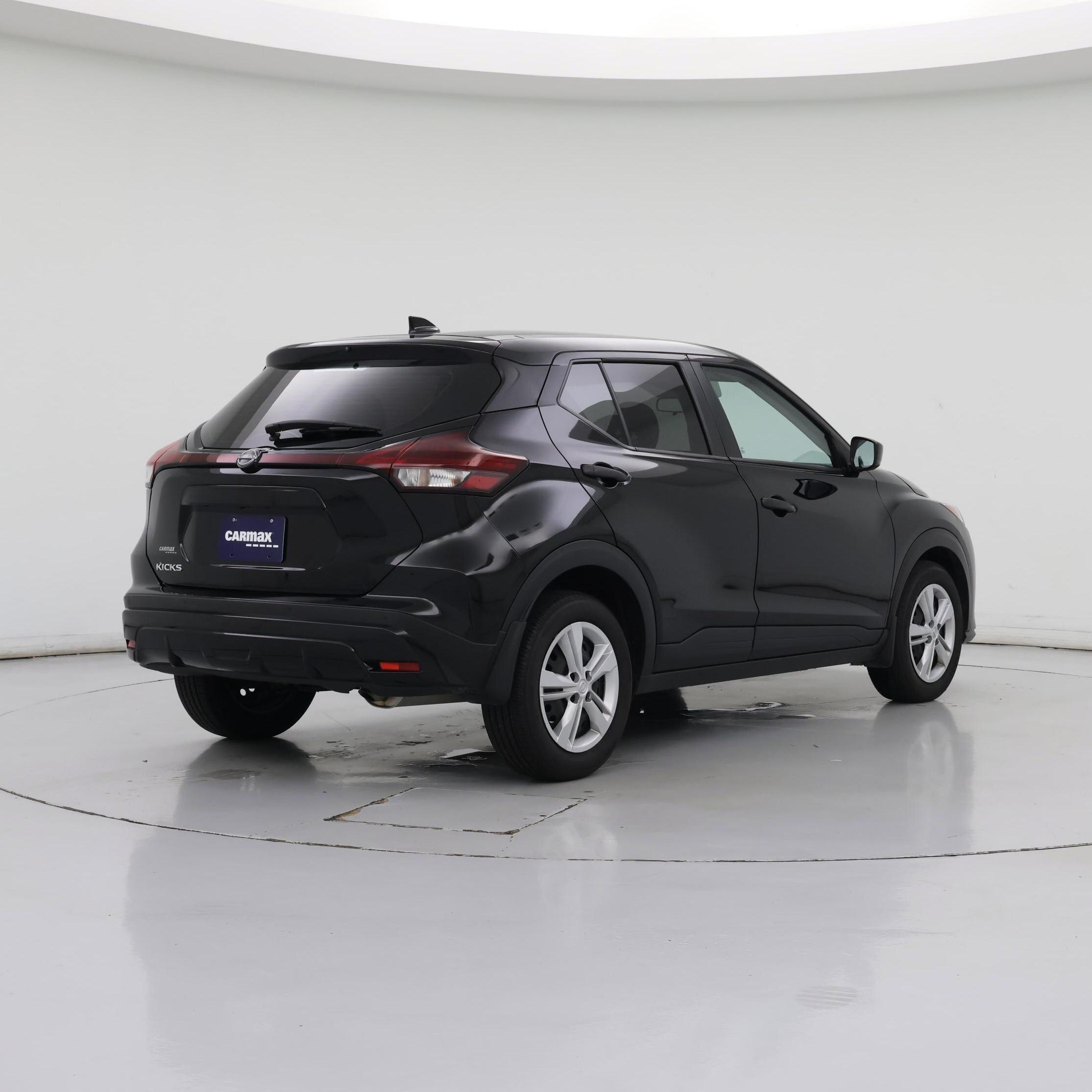 Thumbnail: 2024 Nissan Kicks - 8