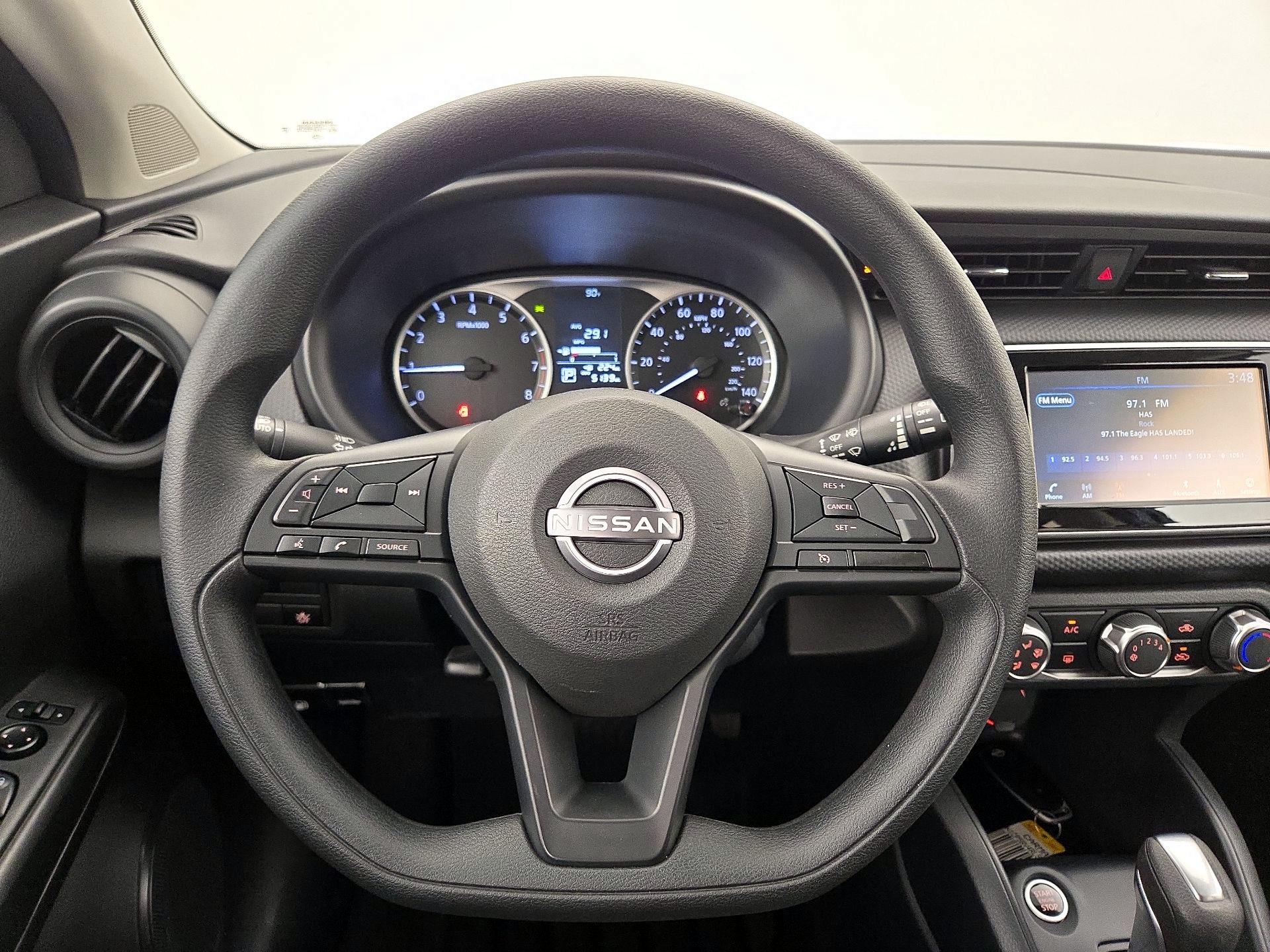 Thumbnail: 2024 Nissan Kicks - 10