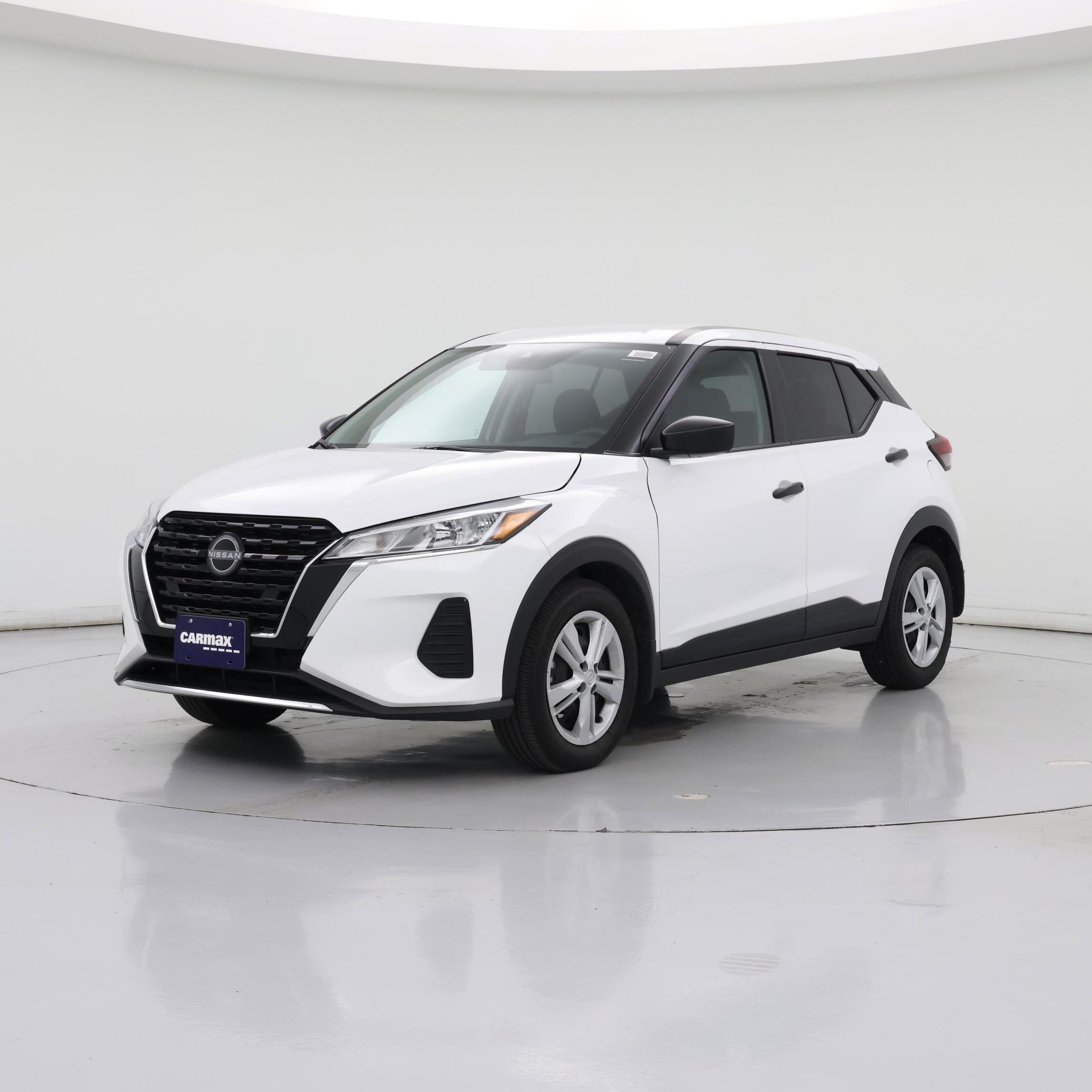 Thumbnail: 2024 Nissan Kicks - 4