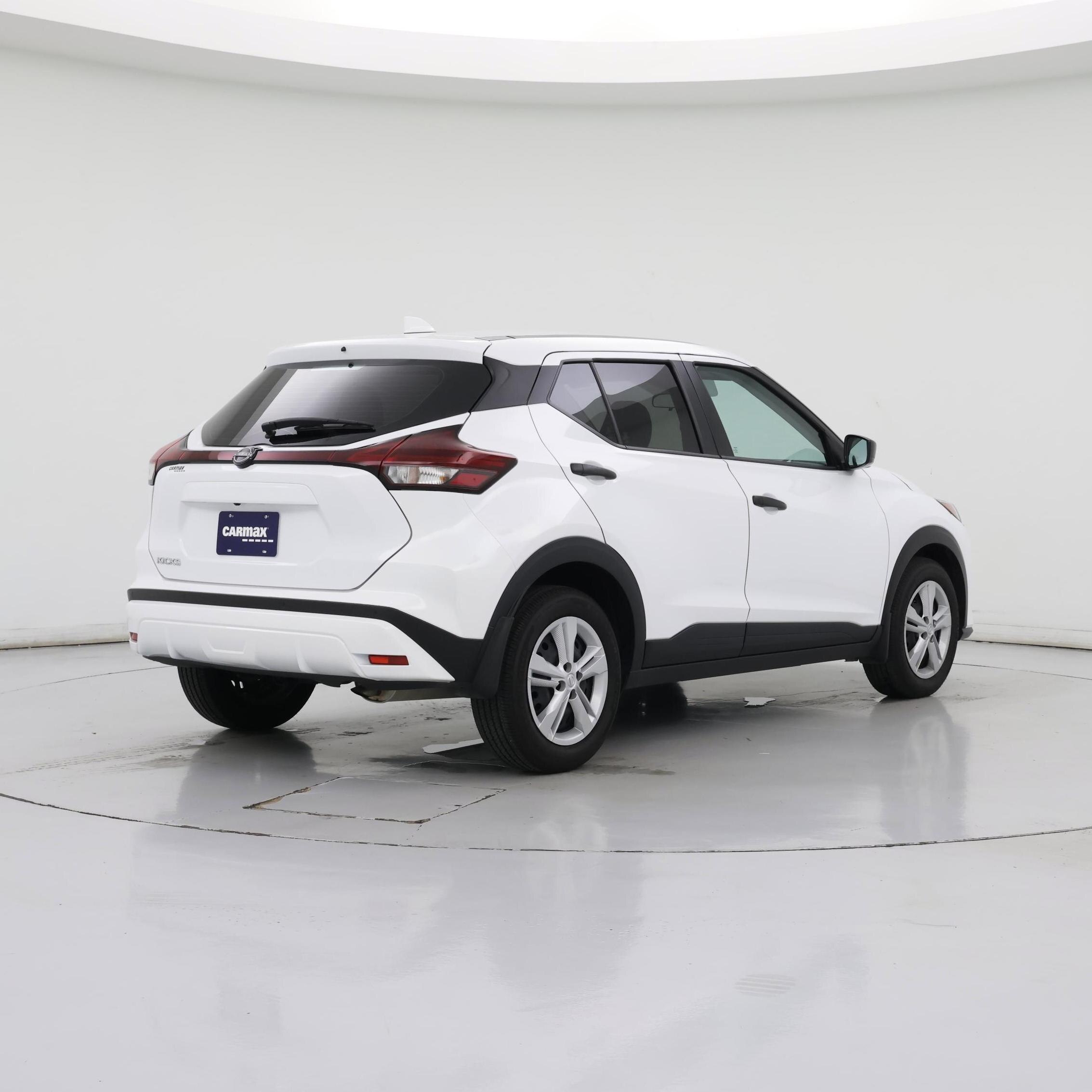 Thumbnail: 2024 Nissan Kicks - 8