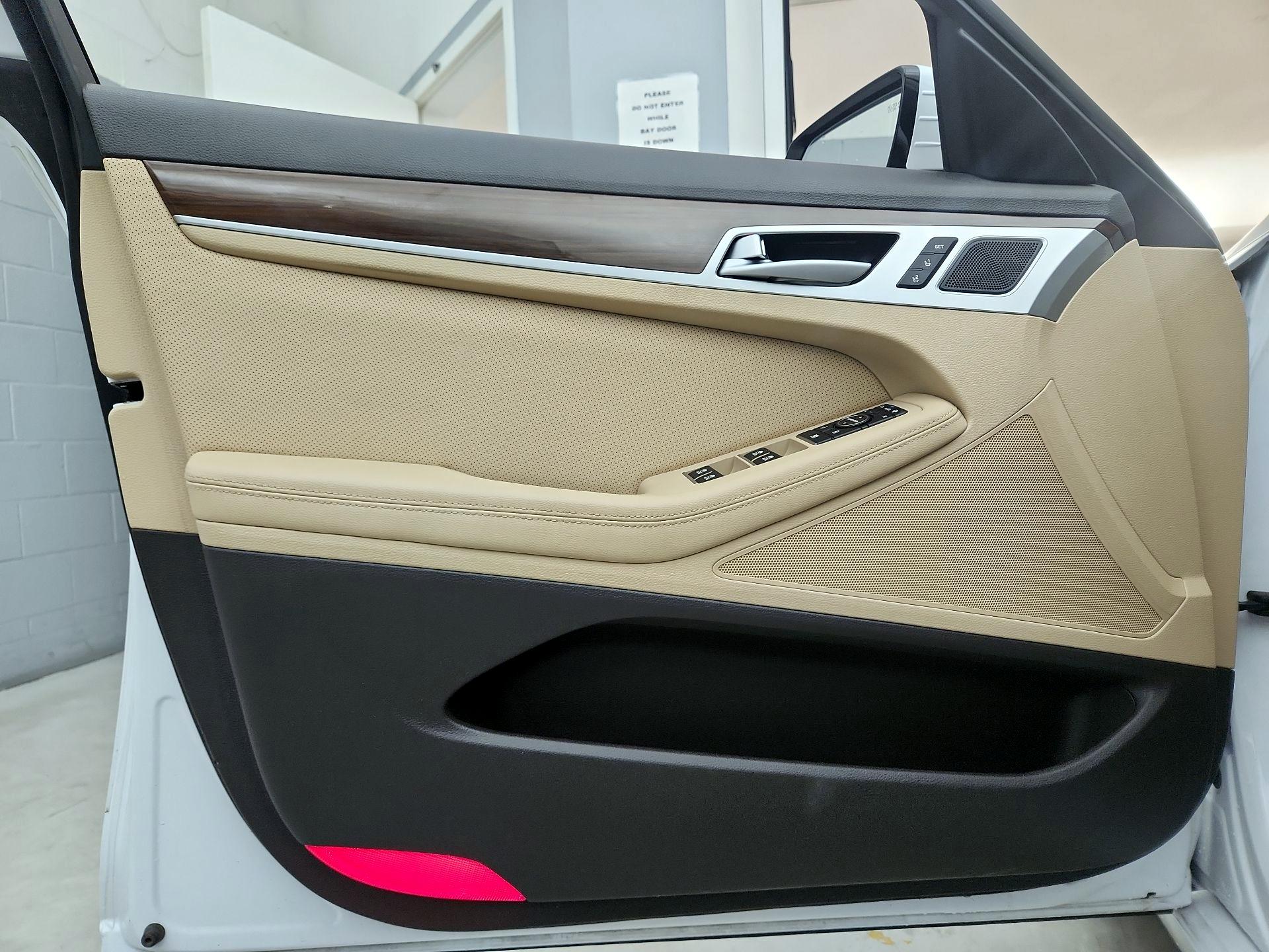 Thumbnail: 2019 Genesis G80 - 12