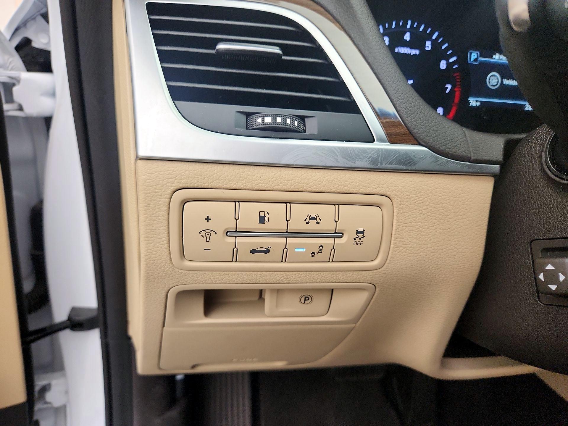 Thumbnail: 2019 Genesis G80 - 13