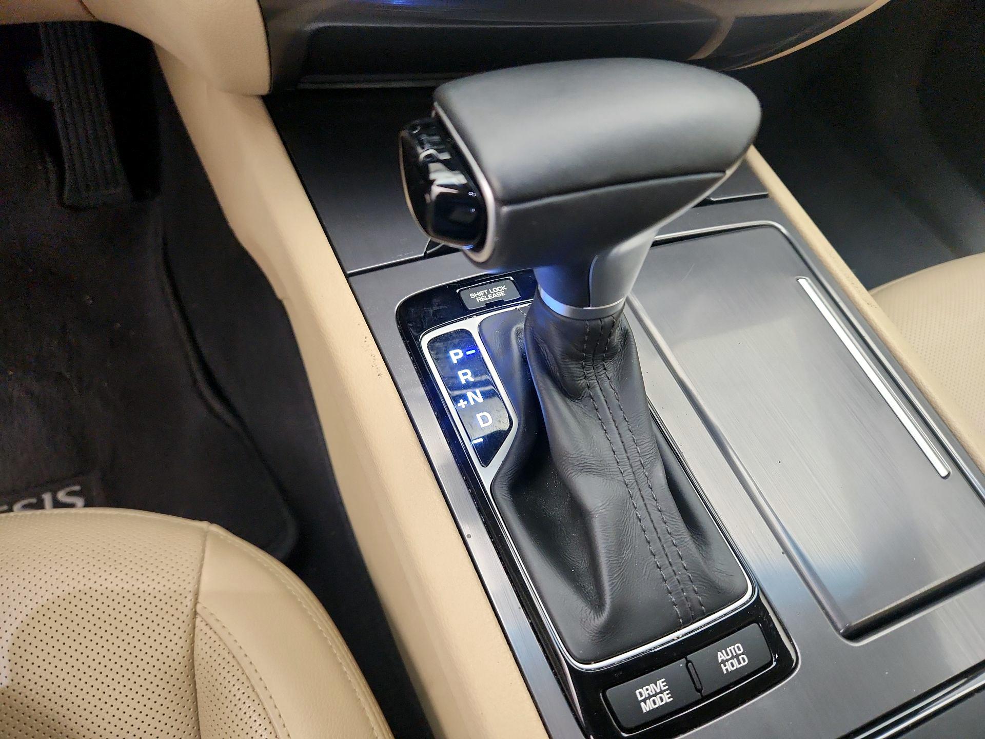 Thumbnail: 2019 Genesis G80 - 17