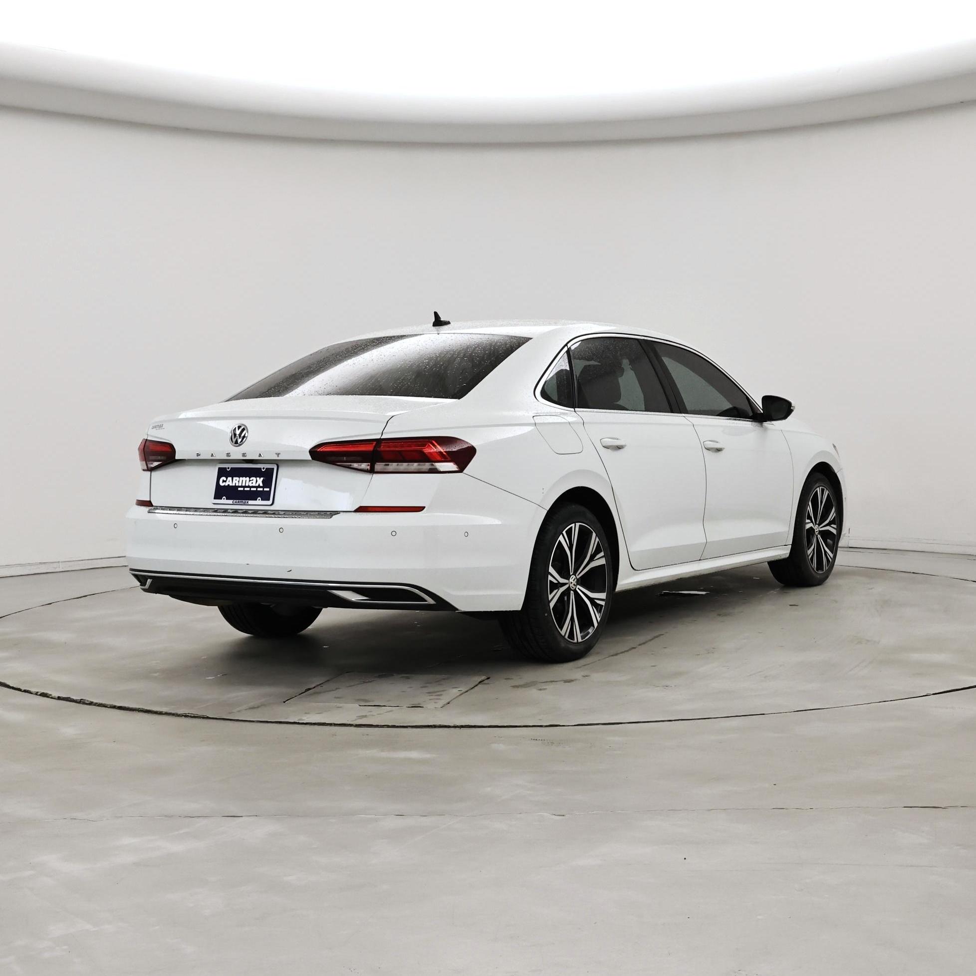 Thumbnail: 2020 Volkswagen Passat - 8