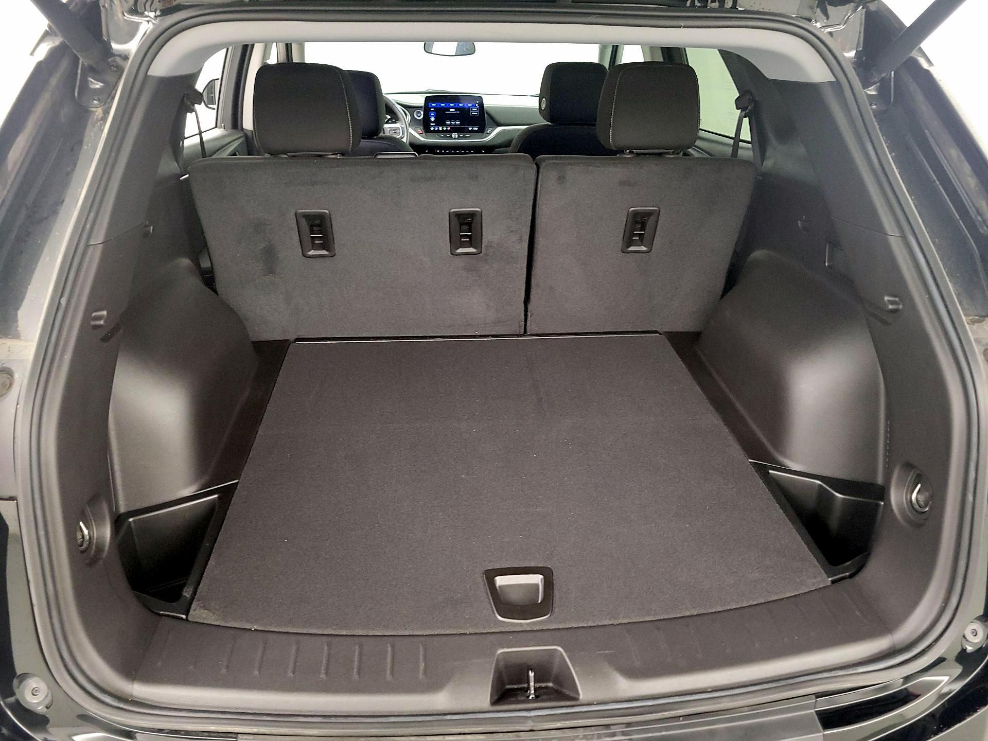 Thumbnail: 2023 Chevrolet Blazer - 20