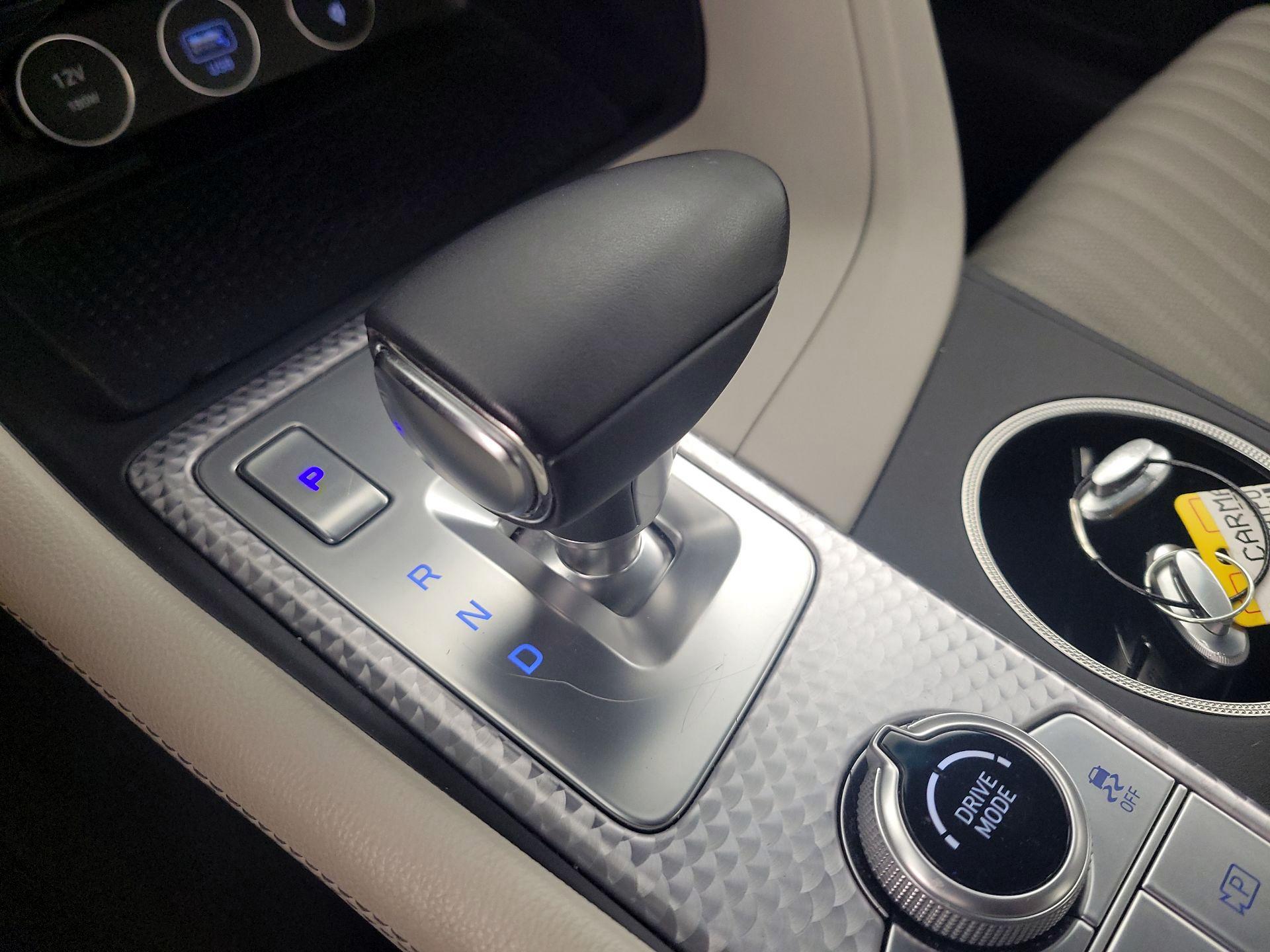 Thumbnail: 2023 Genesis G70 - 18