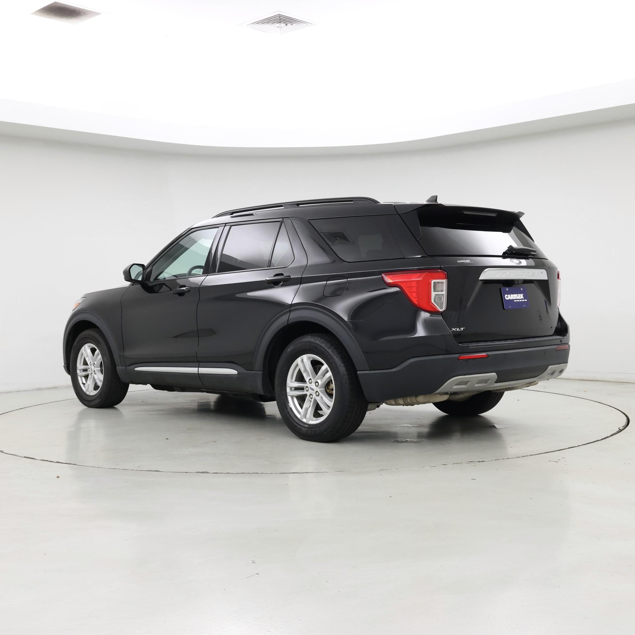 Thumbnail: 2023 Ford Explorer - 3