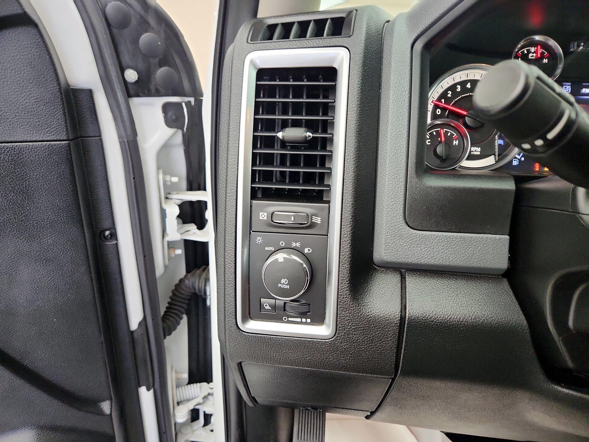 Thumbnail: 2017 RAM 1500 - 13