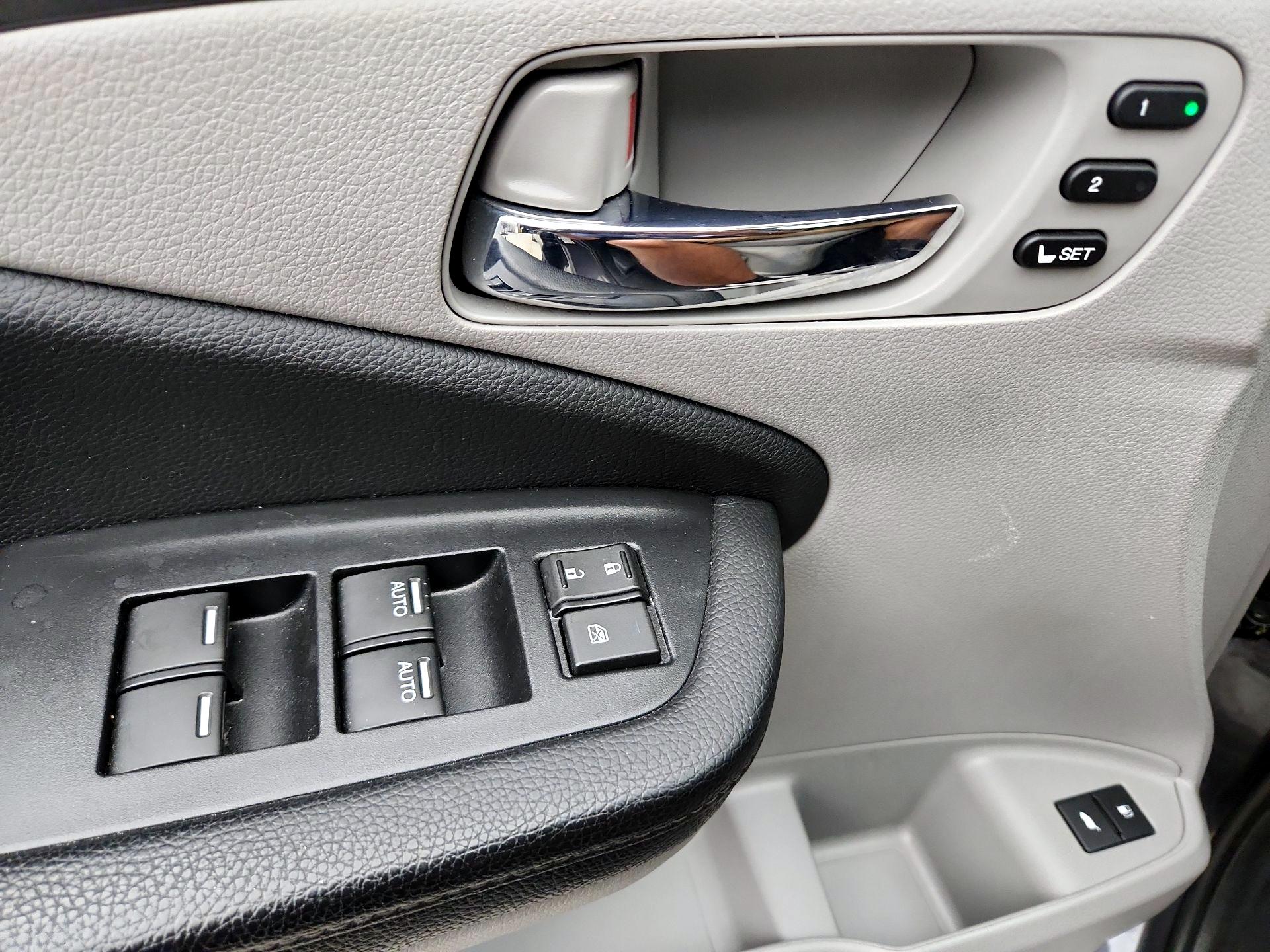 Thumbnail: 2021 Honda Pilot - 12