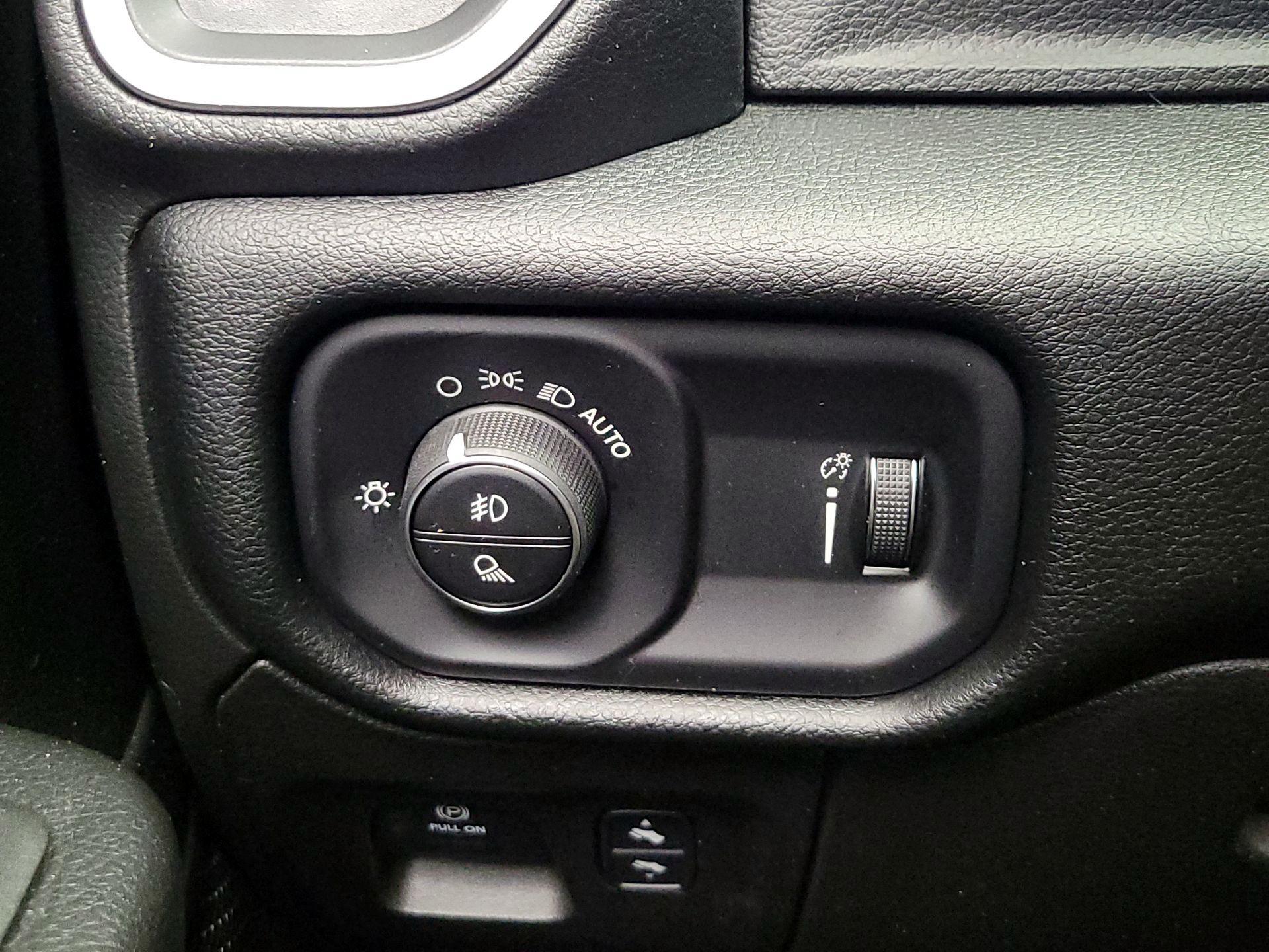 Thumbnail: 2022 RAM 1500 - 13