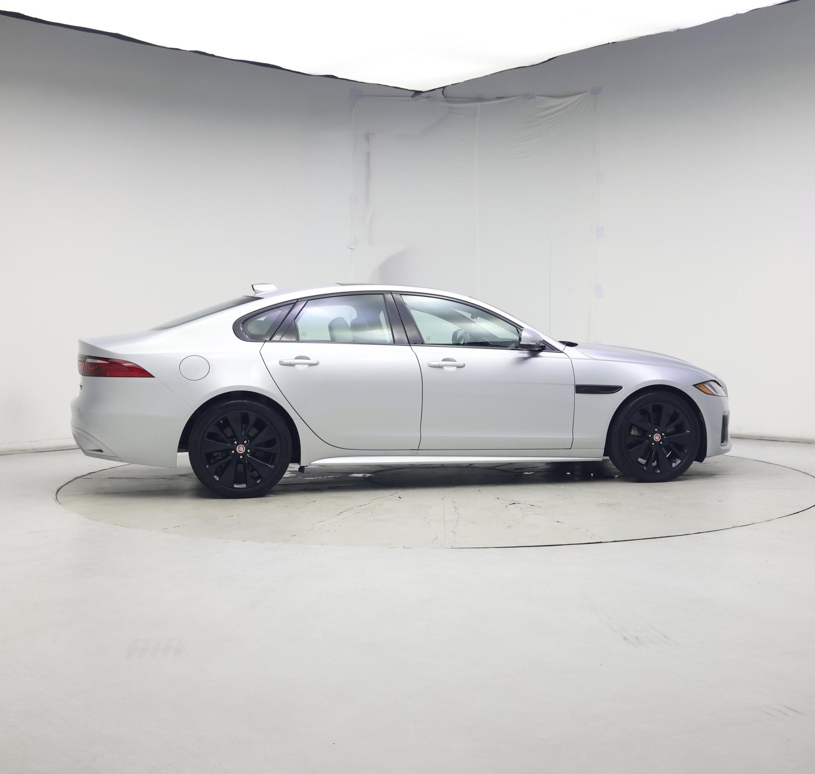 Thumbnail: 2022 Jaguar XF - 7
