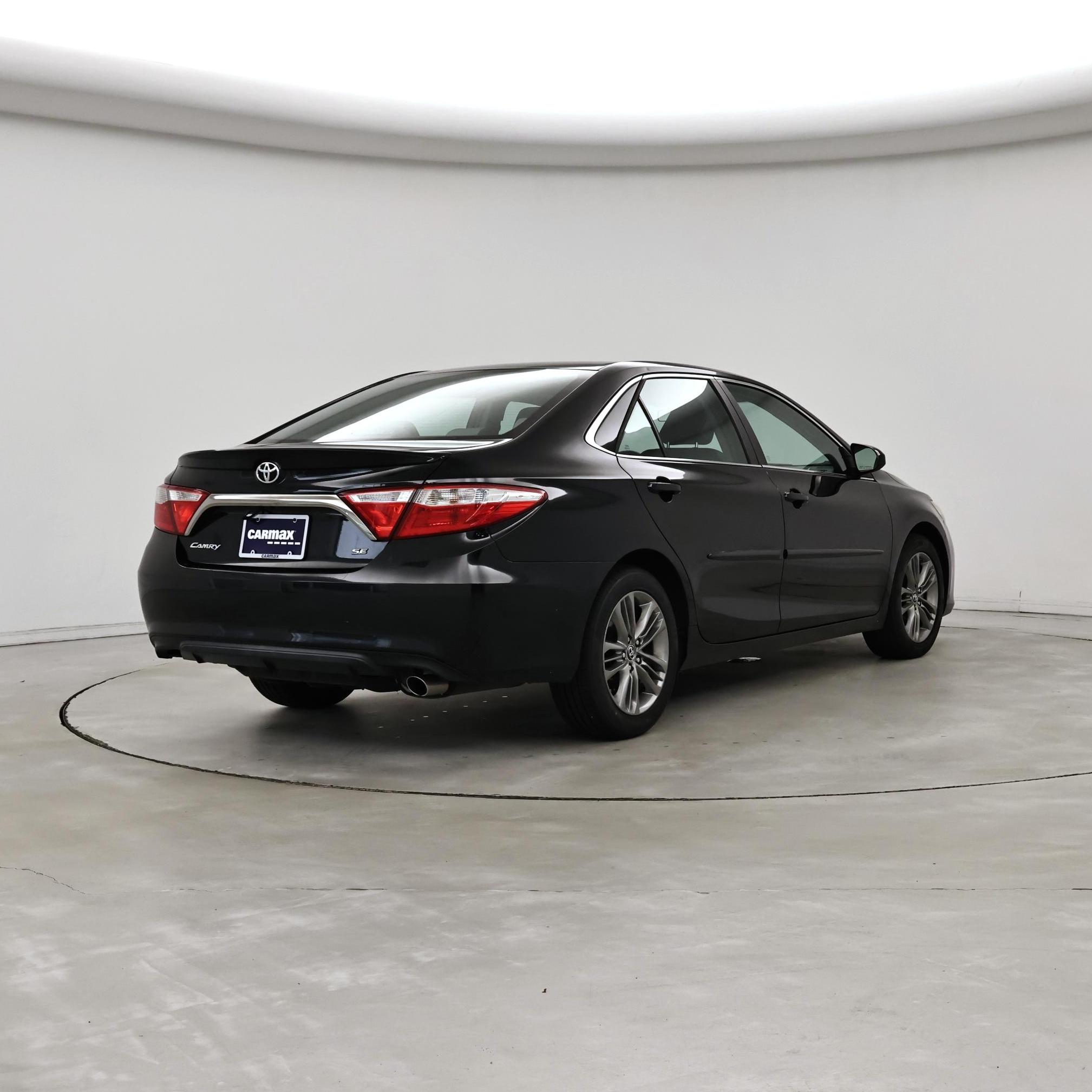 Thumbnail: 2015 Toyota Camry - 8