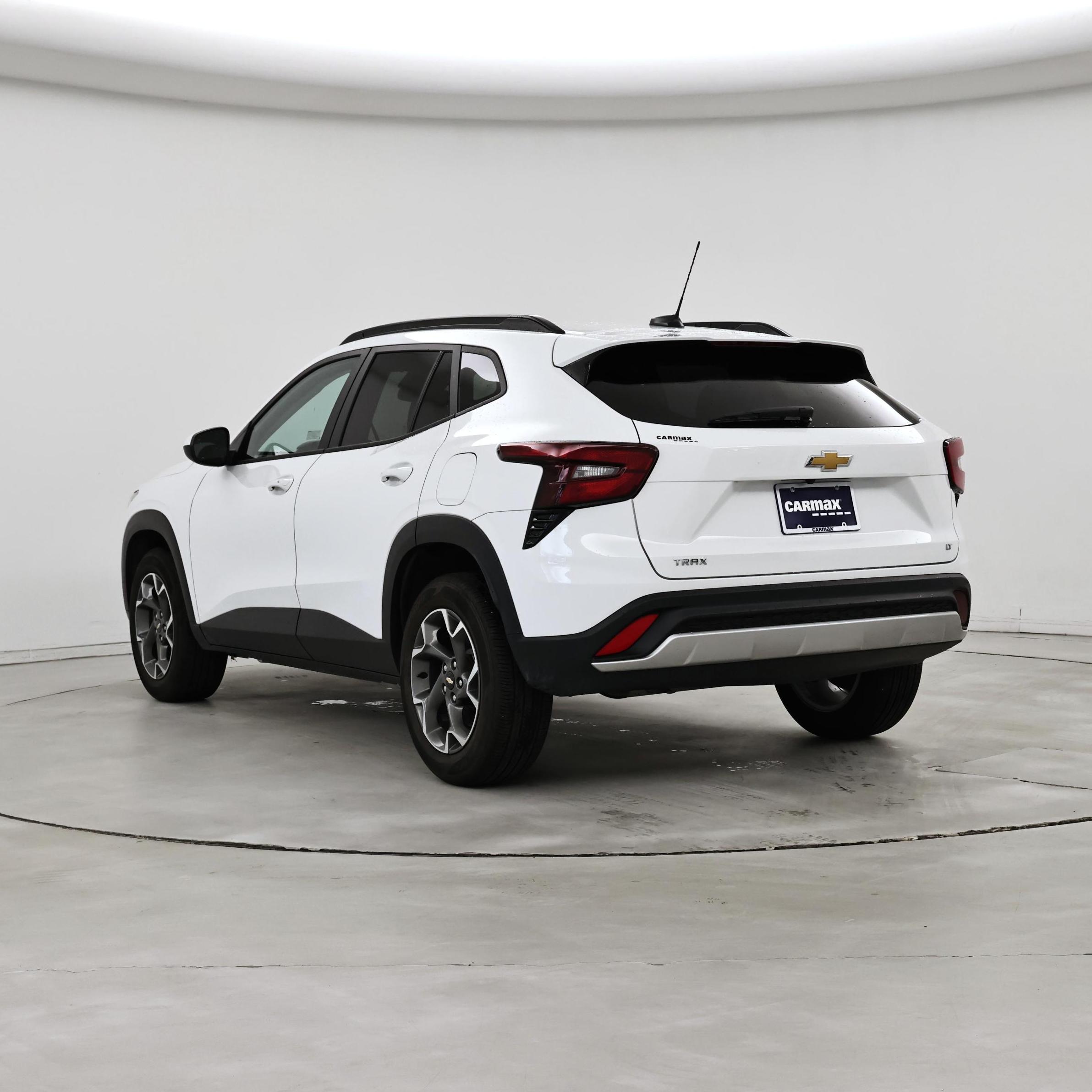 Thumbnail: 2024 Chevrolet Trax - 2