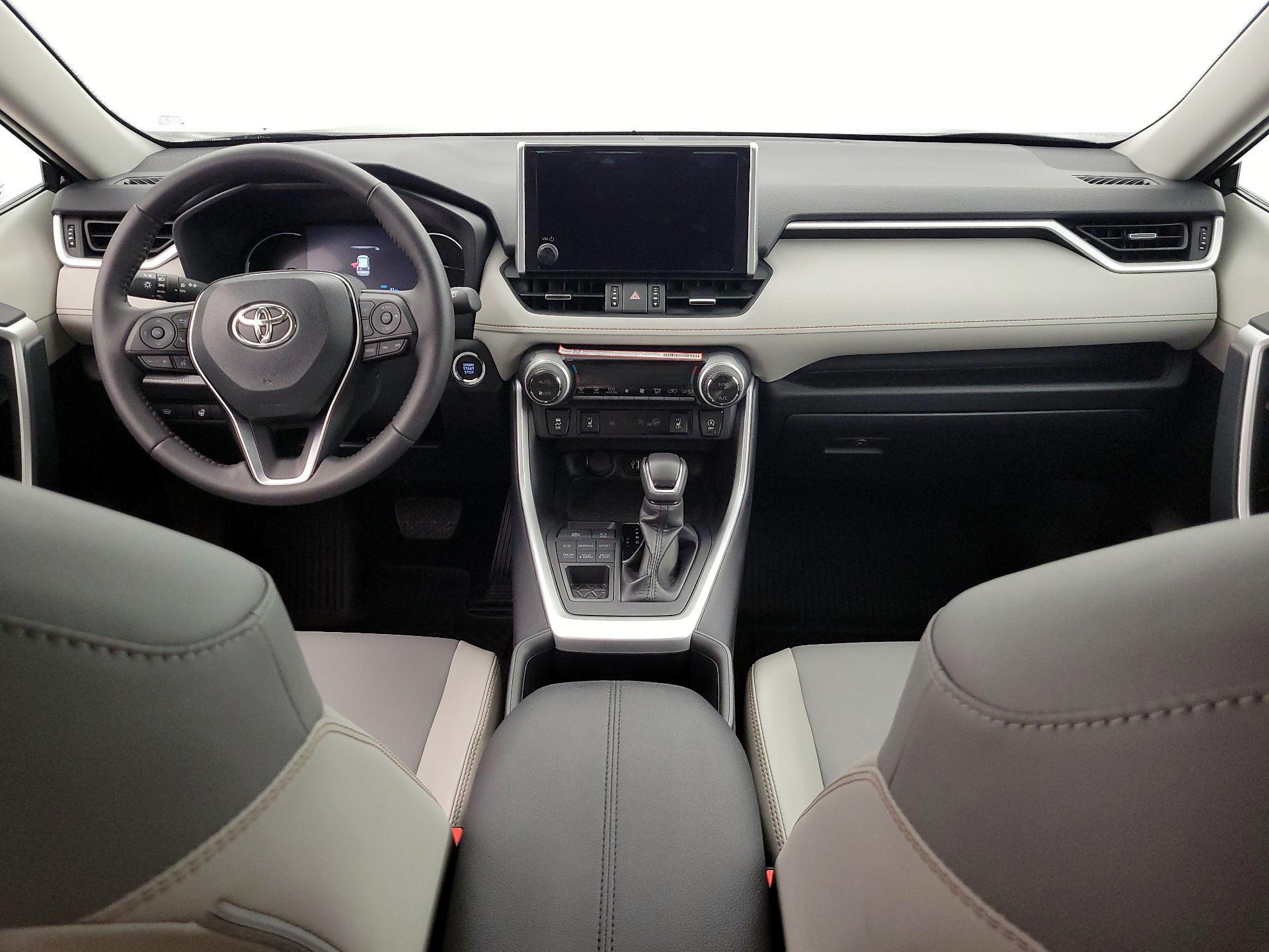 Thumbnail: 2025 Toyota RAV4 - 9