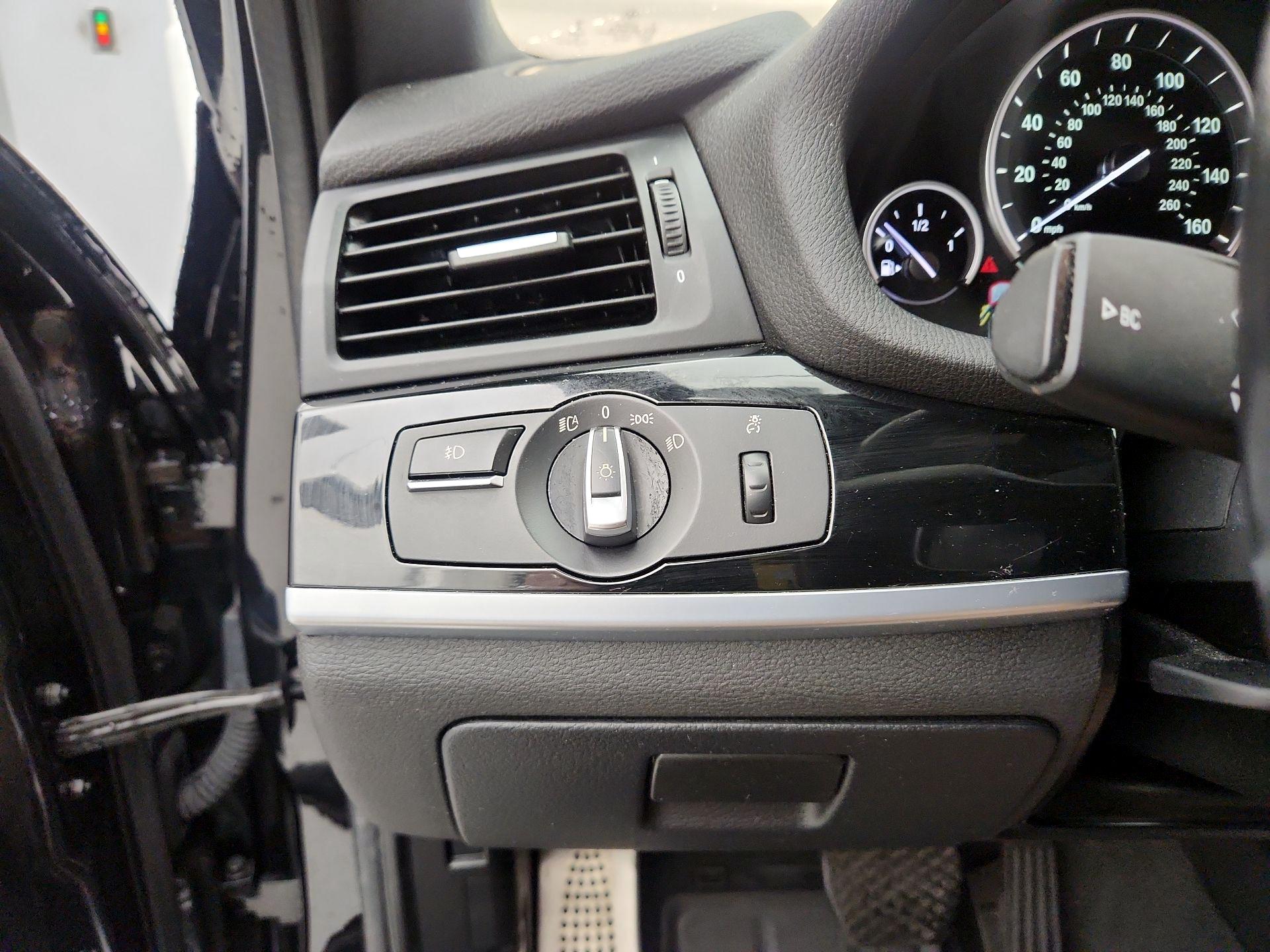 Thumbnail: 2016 BMW X3 - 13