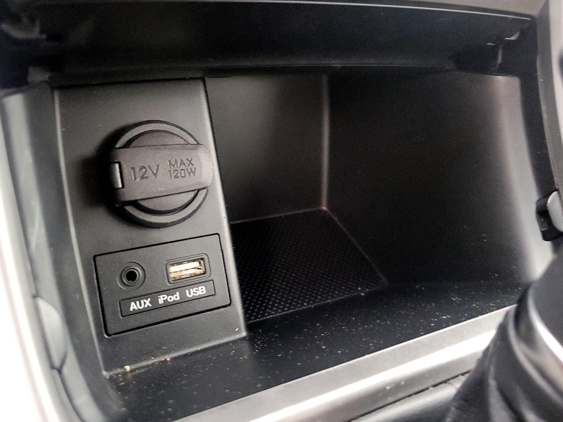 Thumbnail: 2014 Hyundai Elantra - 18