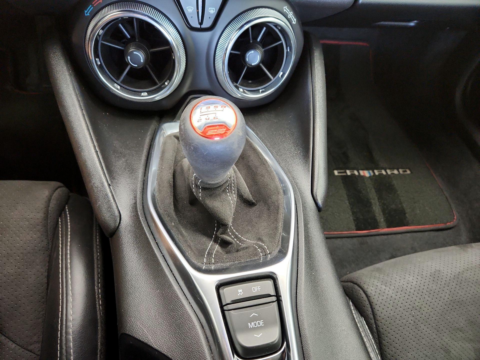 Thumbnail: 2020 Chevrolet Camaro - 17