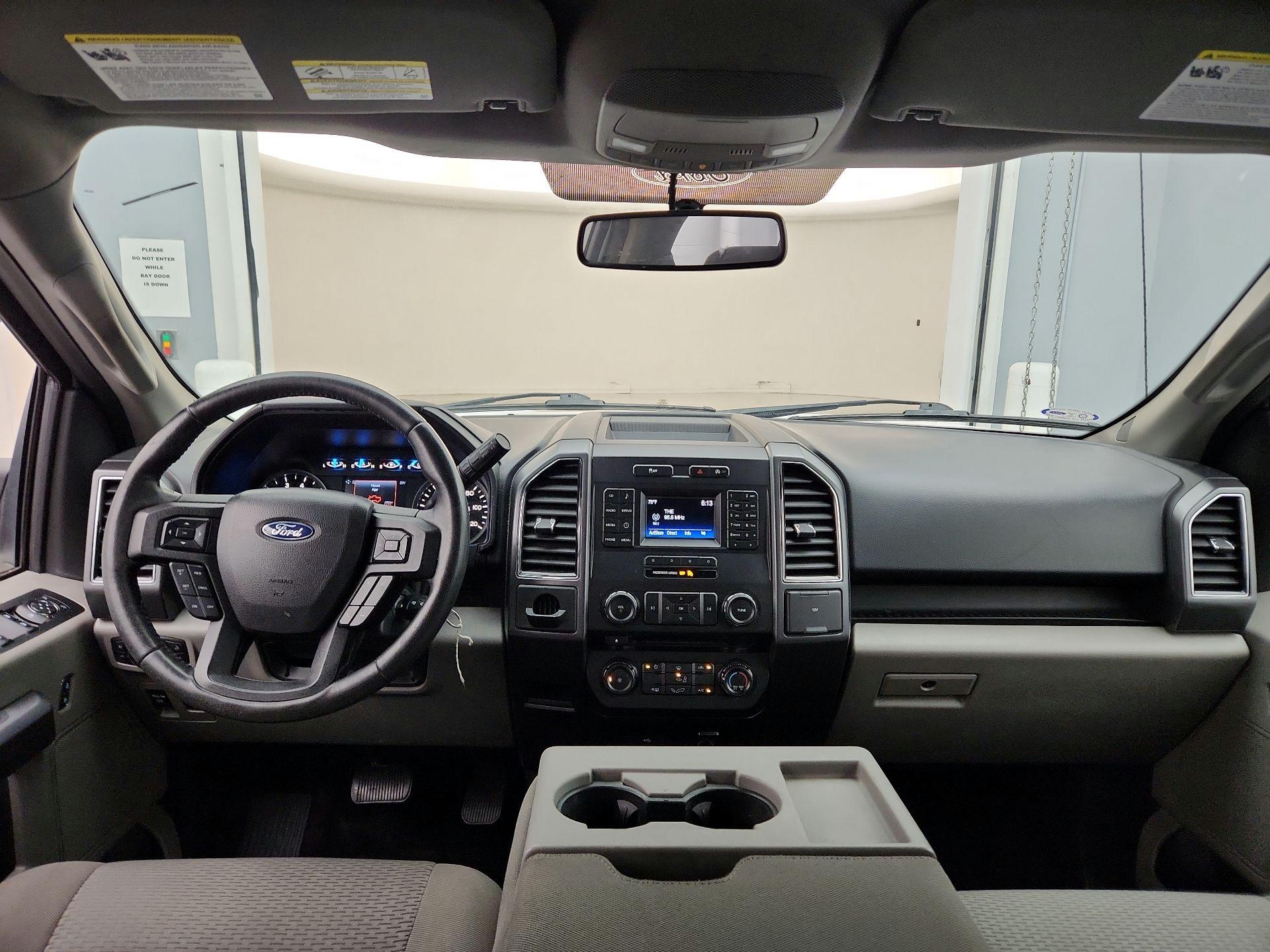 Thumbnail: 2017 Ford F-150 - 9