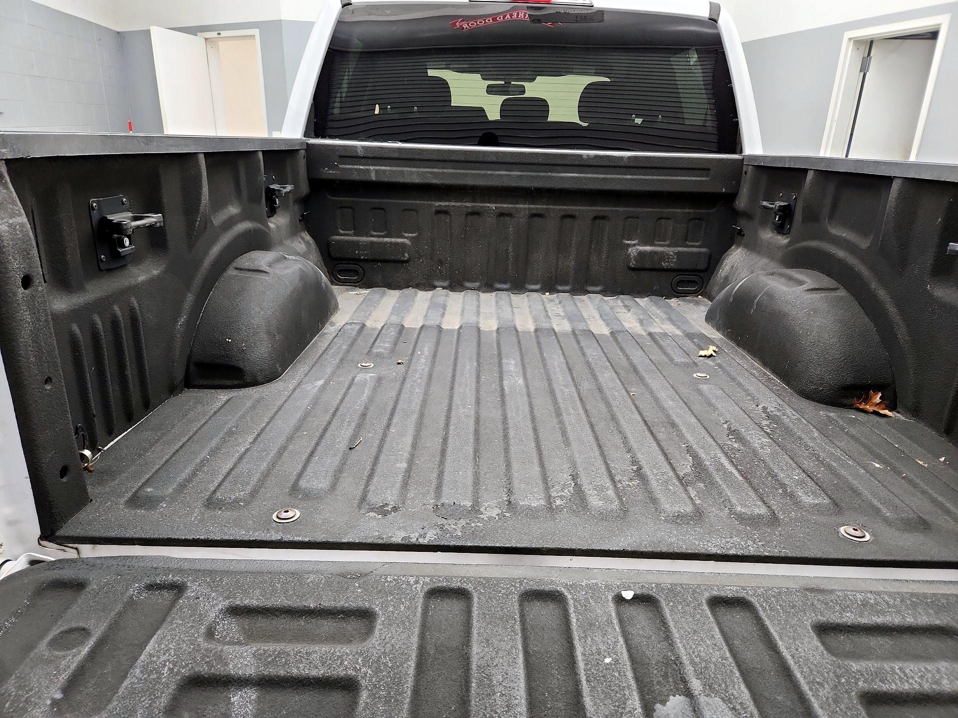 Thumbnail: 2017 Ford F-150 - 20