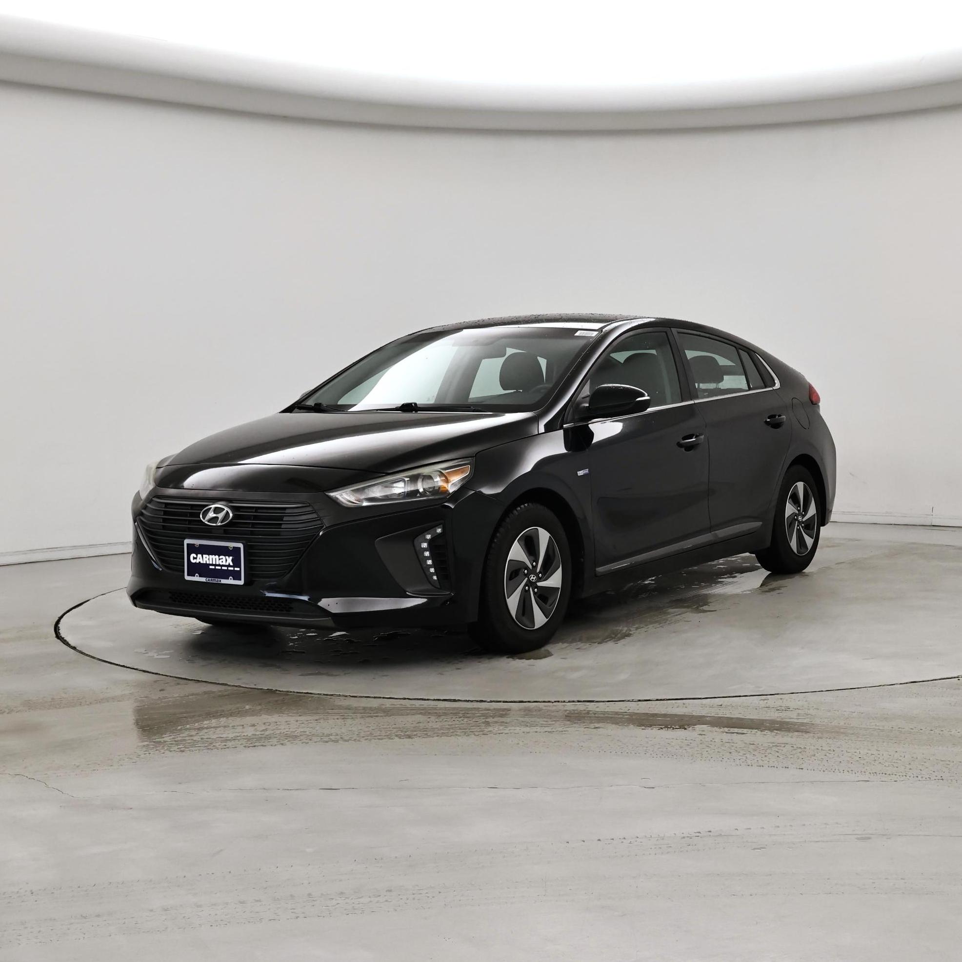 Thumbnail: 2017 Hyundai Ioniq - 4