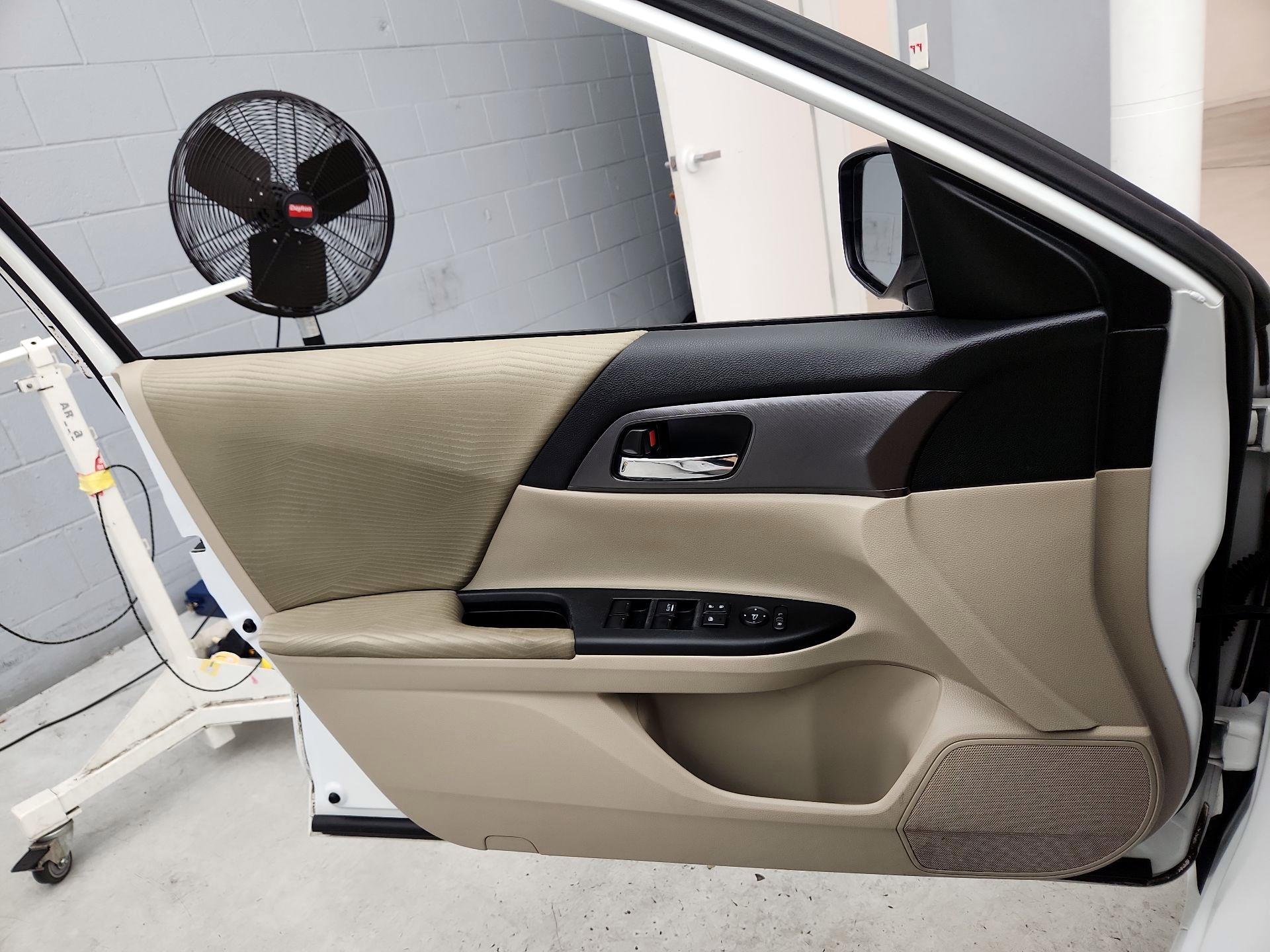 Thumbnail: 2014 Honda Accord - 12