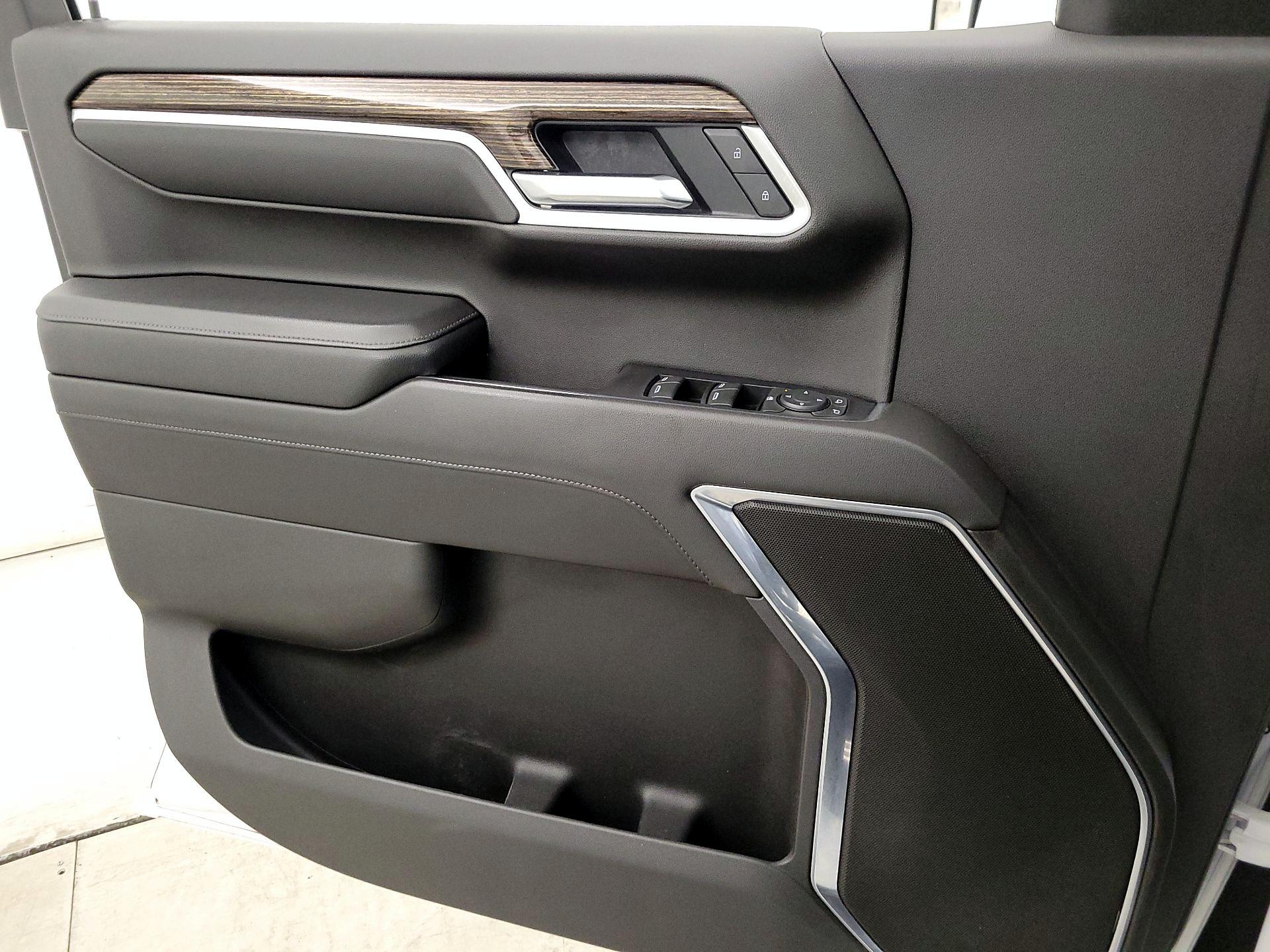 Thumbnail: 2022 GMC Sierra 1500 - 12