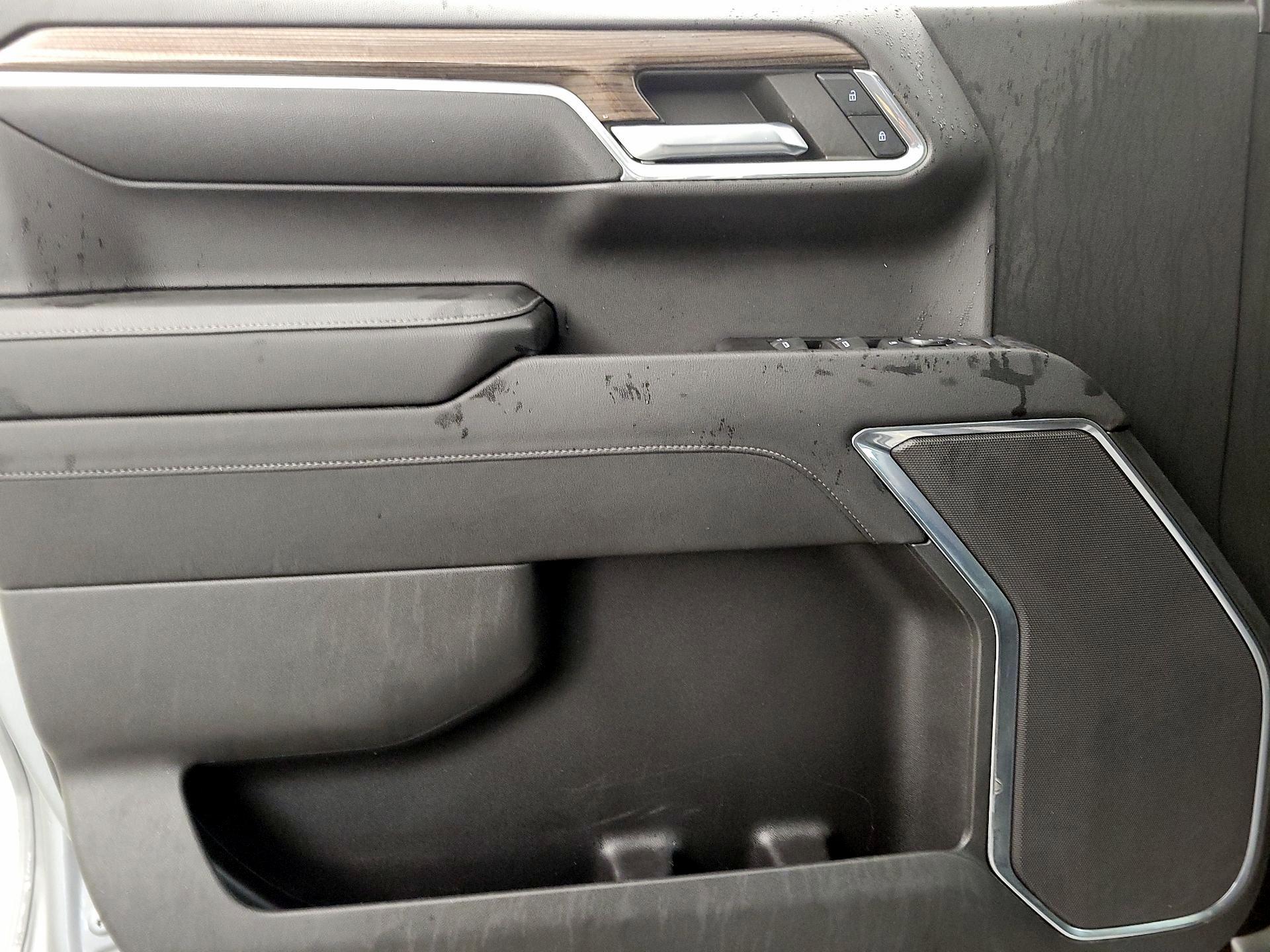 Thumbnail: 2023 Chevrolet Silverado 1500 - 12