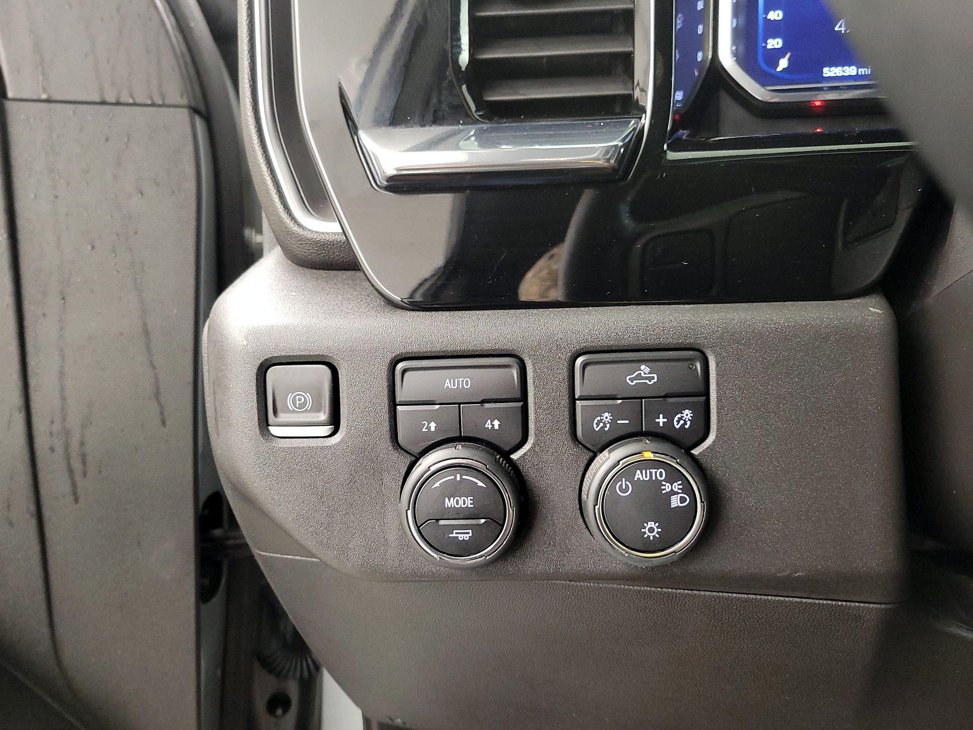 Thumbnail: 2023 Chevrolet Silverado 1500 - 13