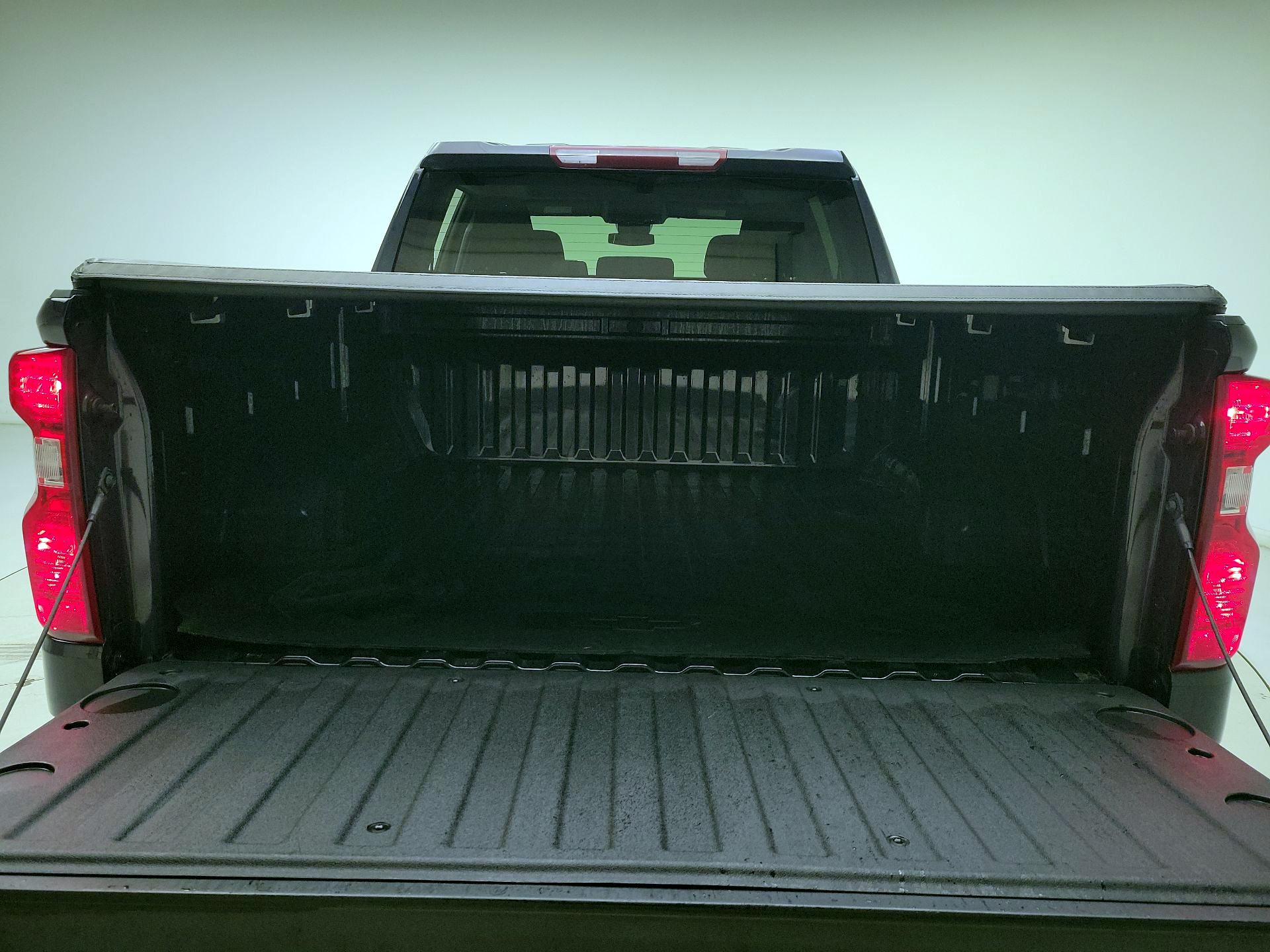Thumbnail: 2022 Chevrolet Silverado 1500 - 20