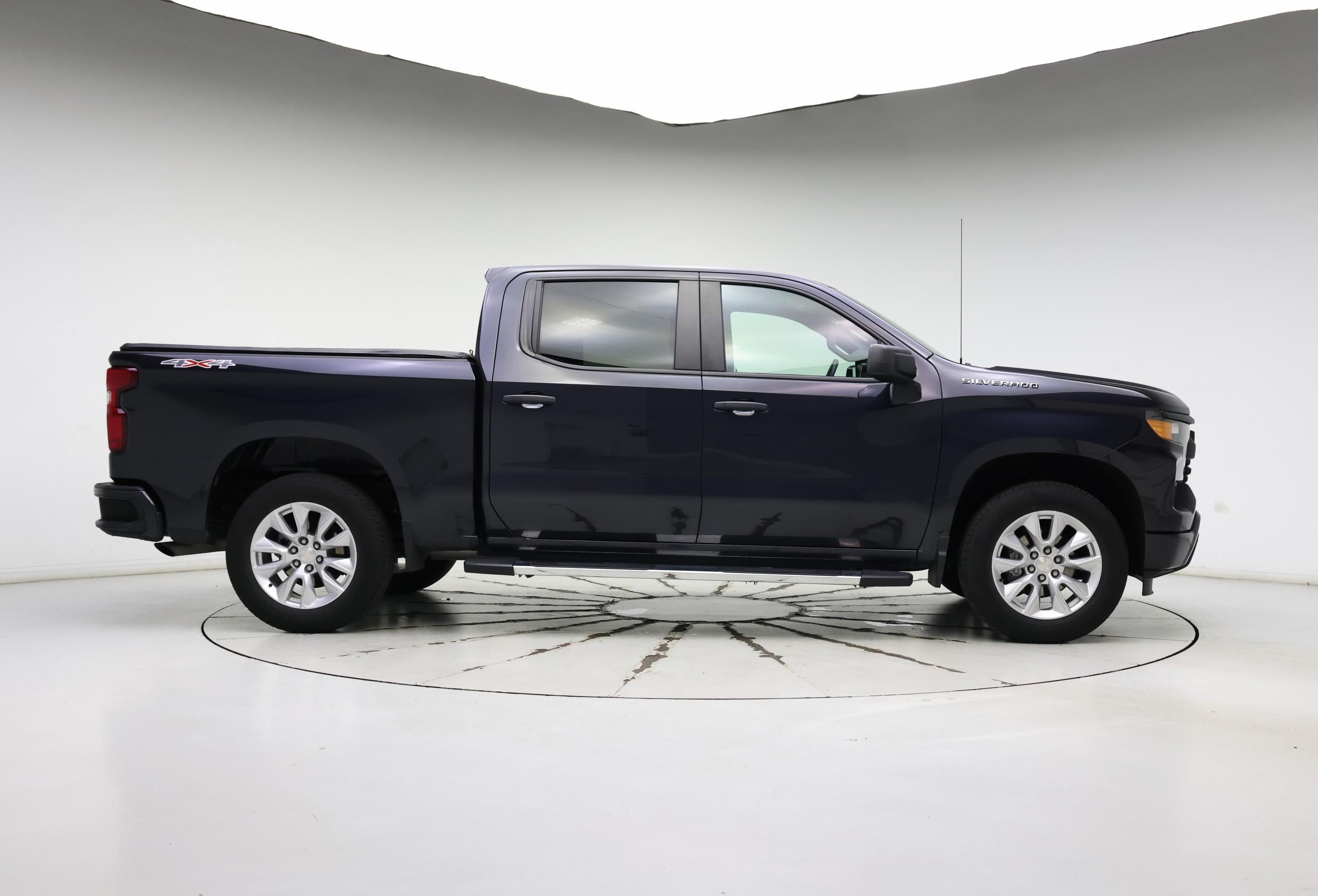 Thumbnail: 2022 Chevrolet Silverado 1500 - 7