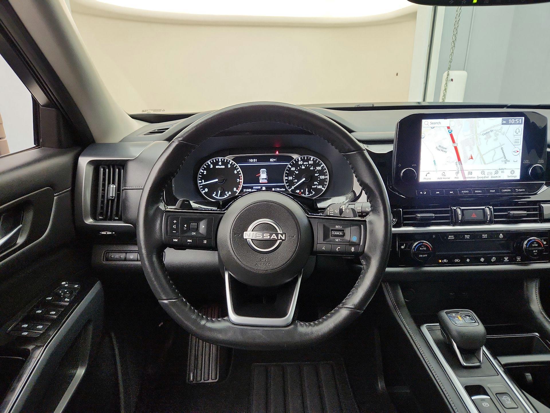 Thumbnail: 2022 Nissan Pathfinder - 10