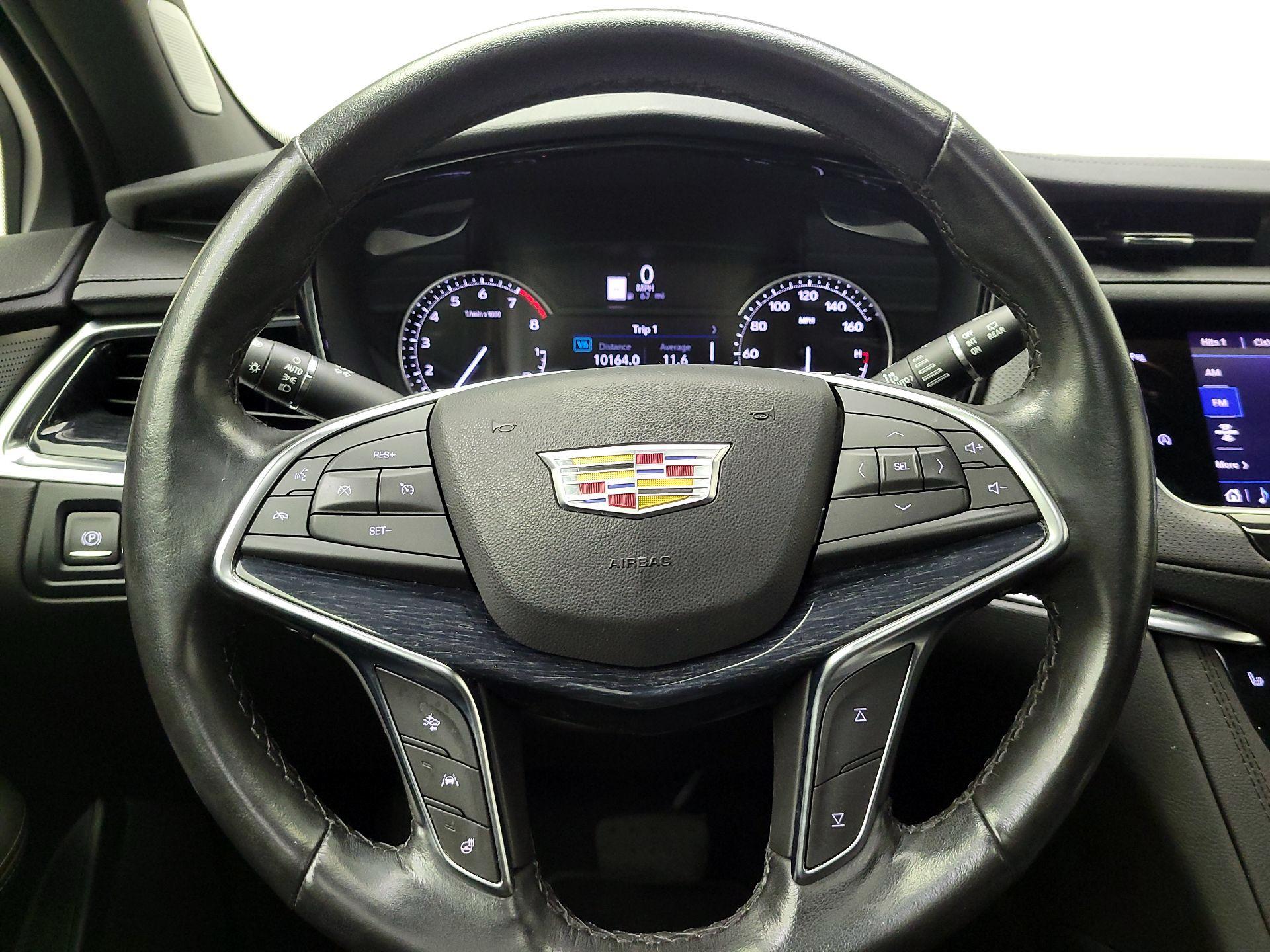 Thumbnail: 2023 Cadillac XT5 - 10