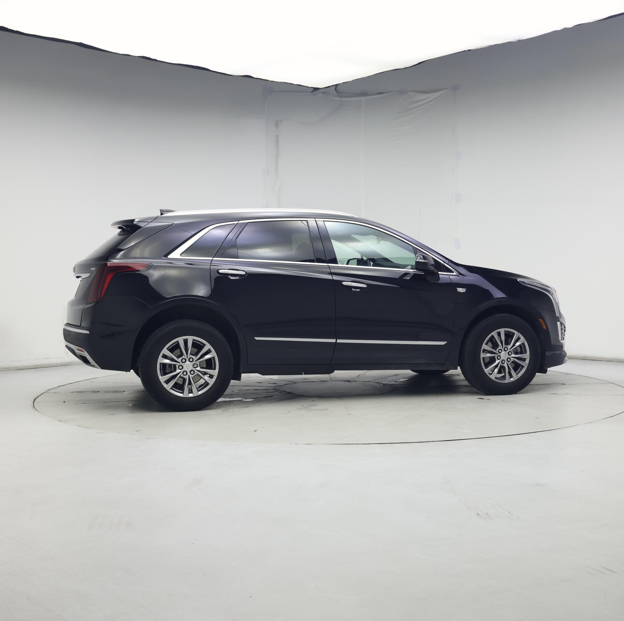 Thumbnail: 2023 Cadillac XT5 - 7