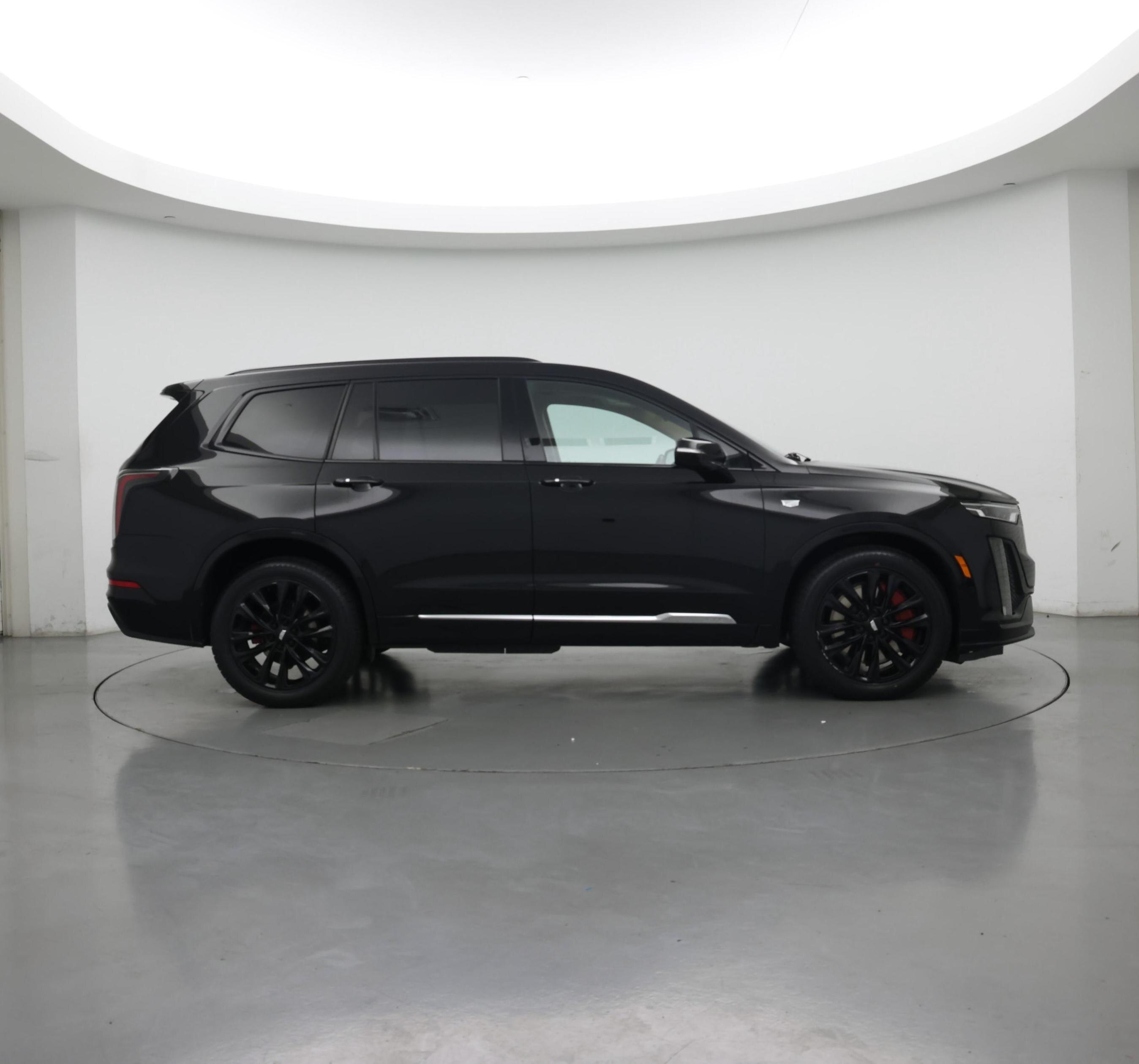 Thumbnail: 2022 Cadillac XT6 - 7