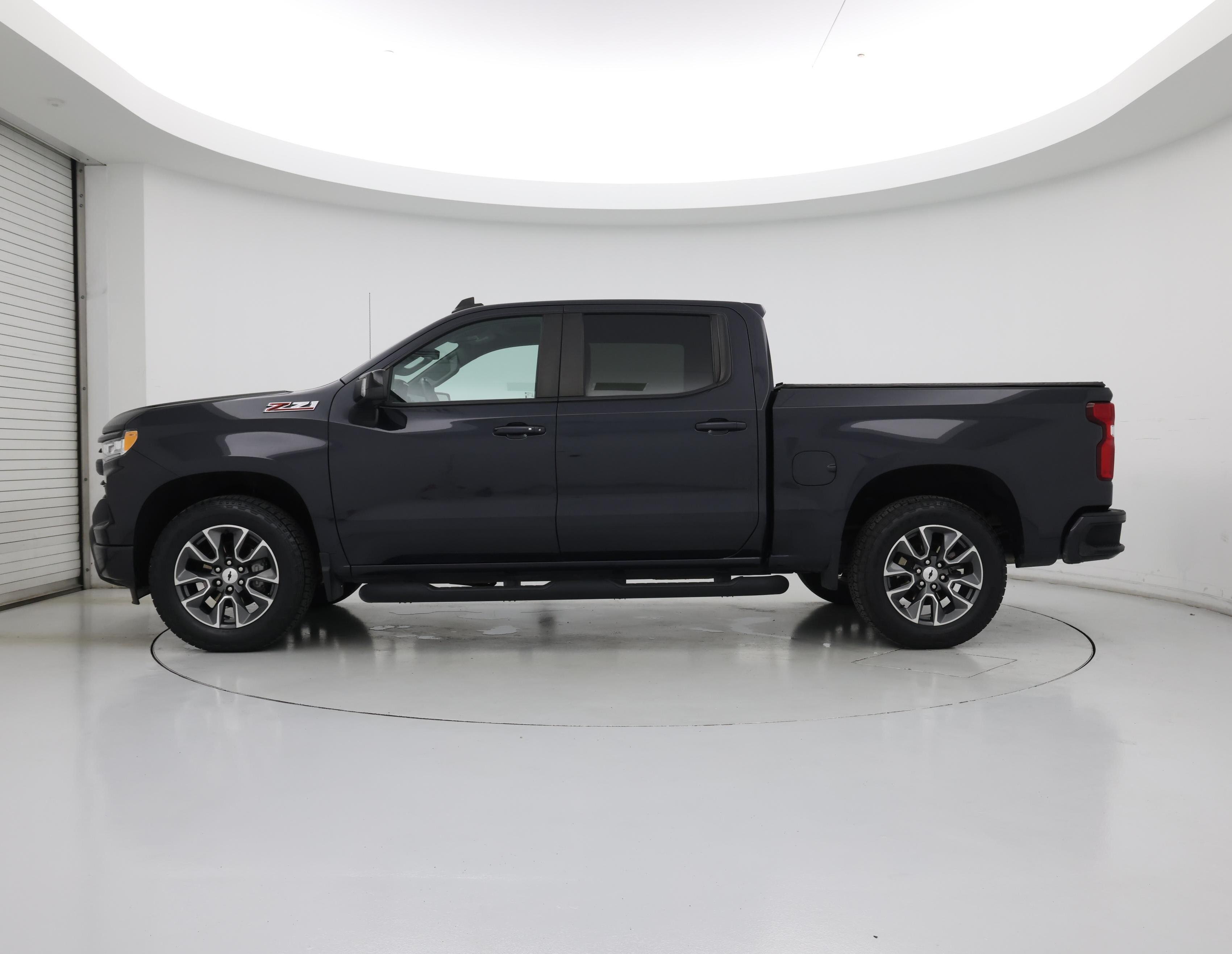 Thumbnail: 2022 Chevrolet Silverado 1500 - 3
