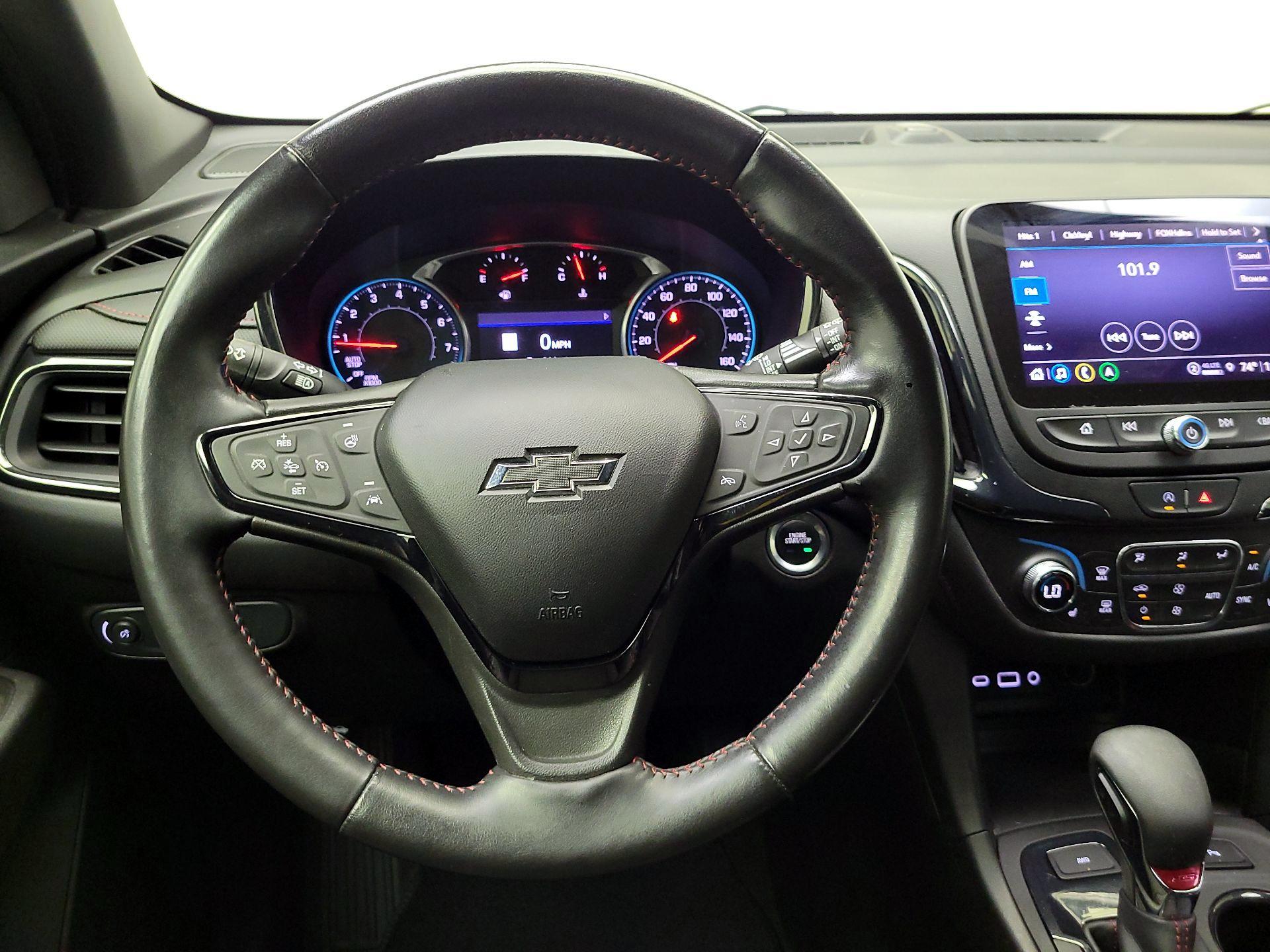 Thumbnail: 2022 Chevrolet Equinox - 10
