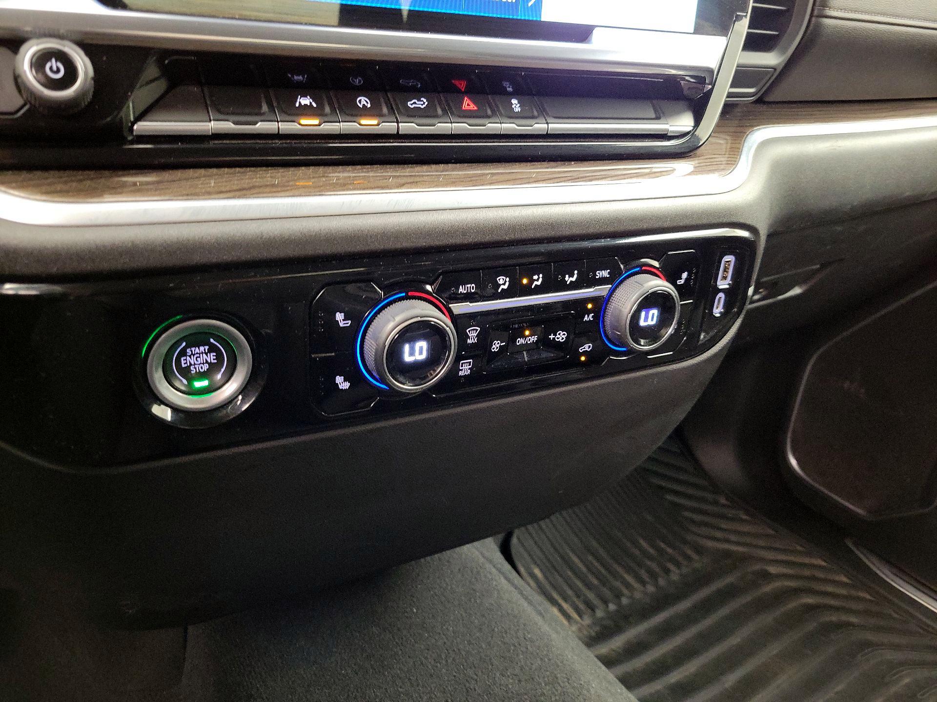 Thumbnail: 2022 Chevrolet Silverado 1500 - 17