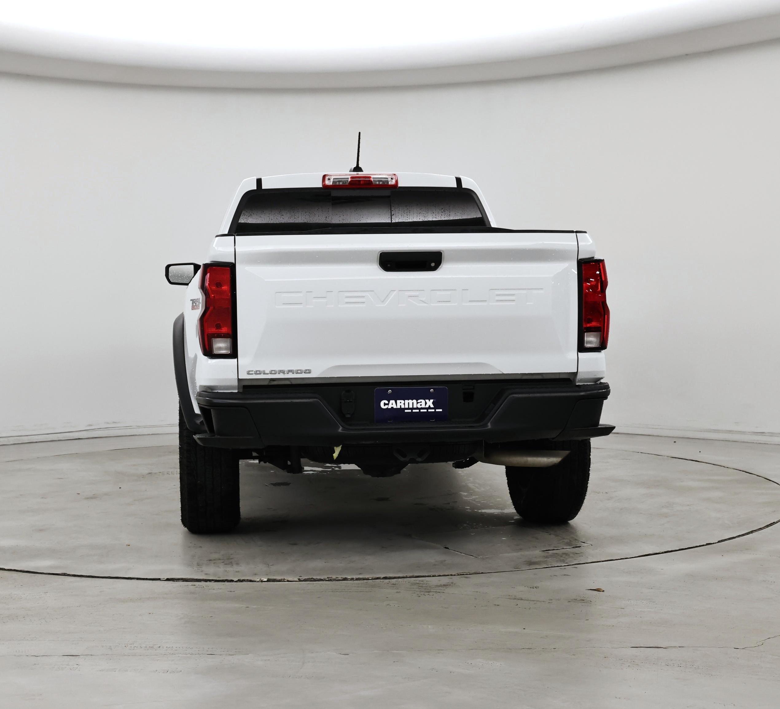Thumbnail: 2023 Chevrolet Colorado - 6