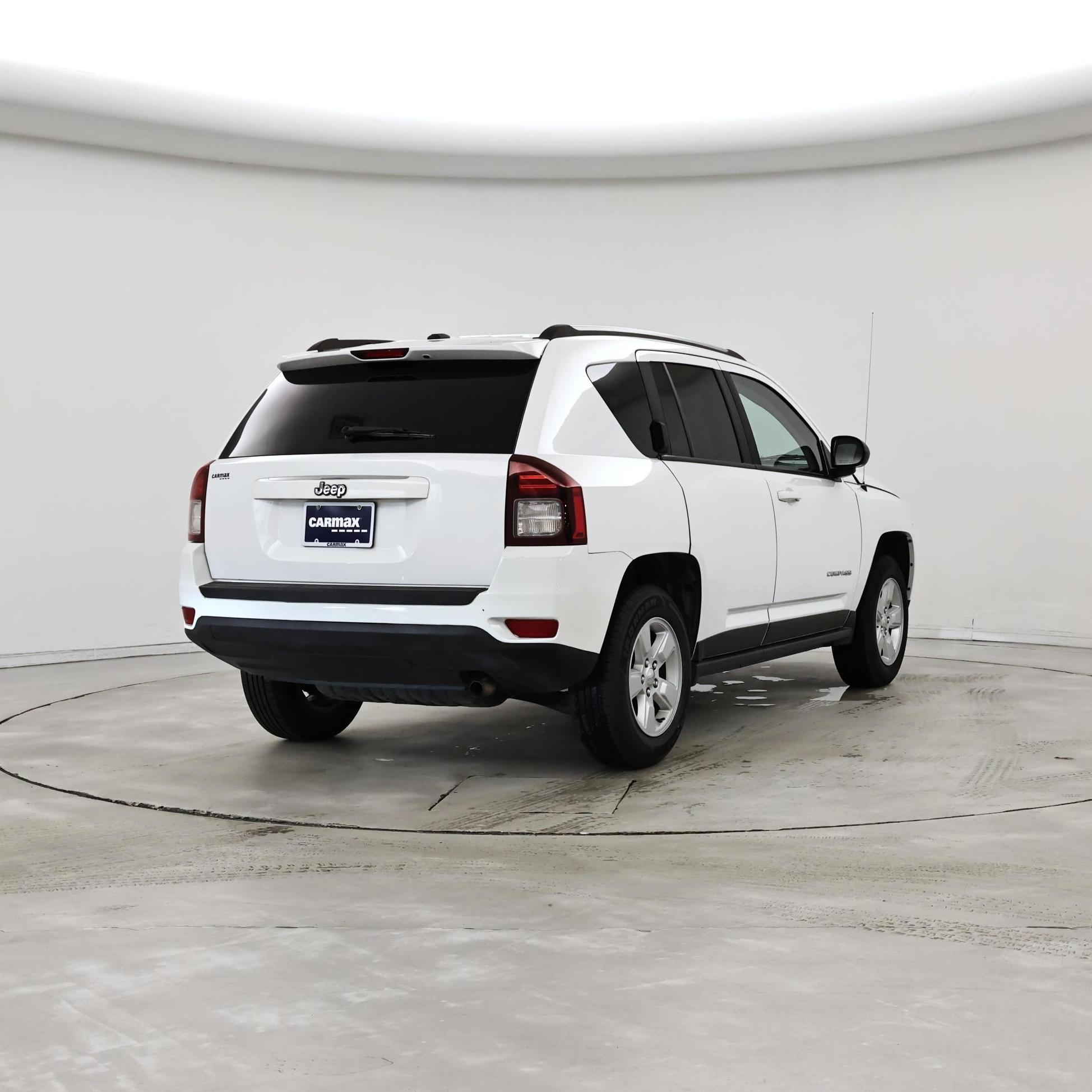 Thumbnail: 2016 Jeep Compass - 8