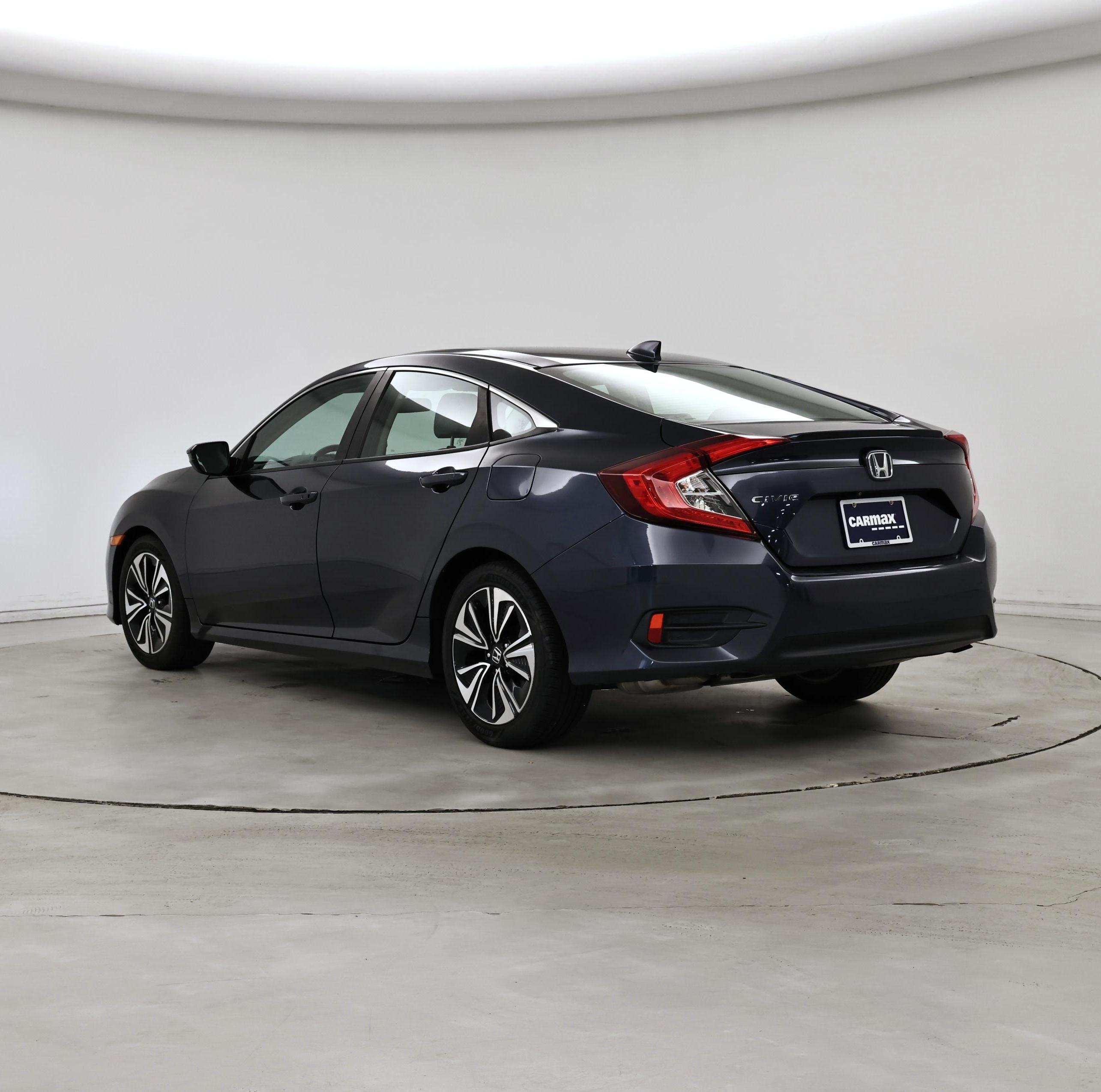 Thumbnail: 2017 Honda Civic - 2