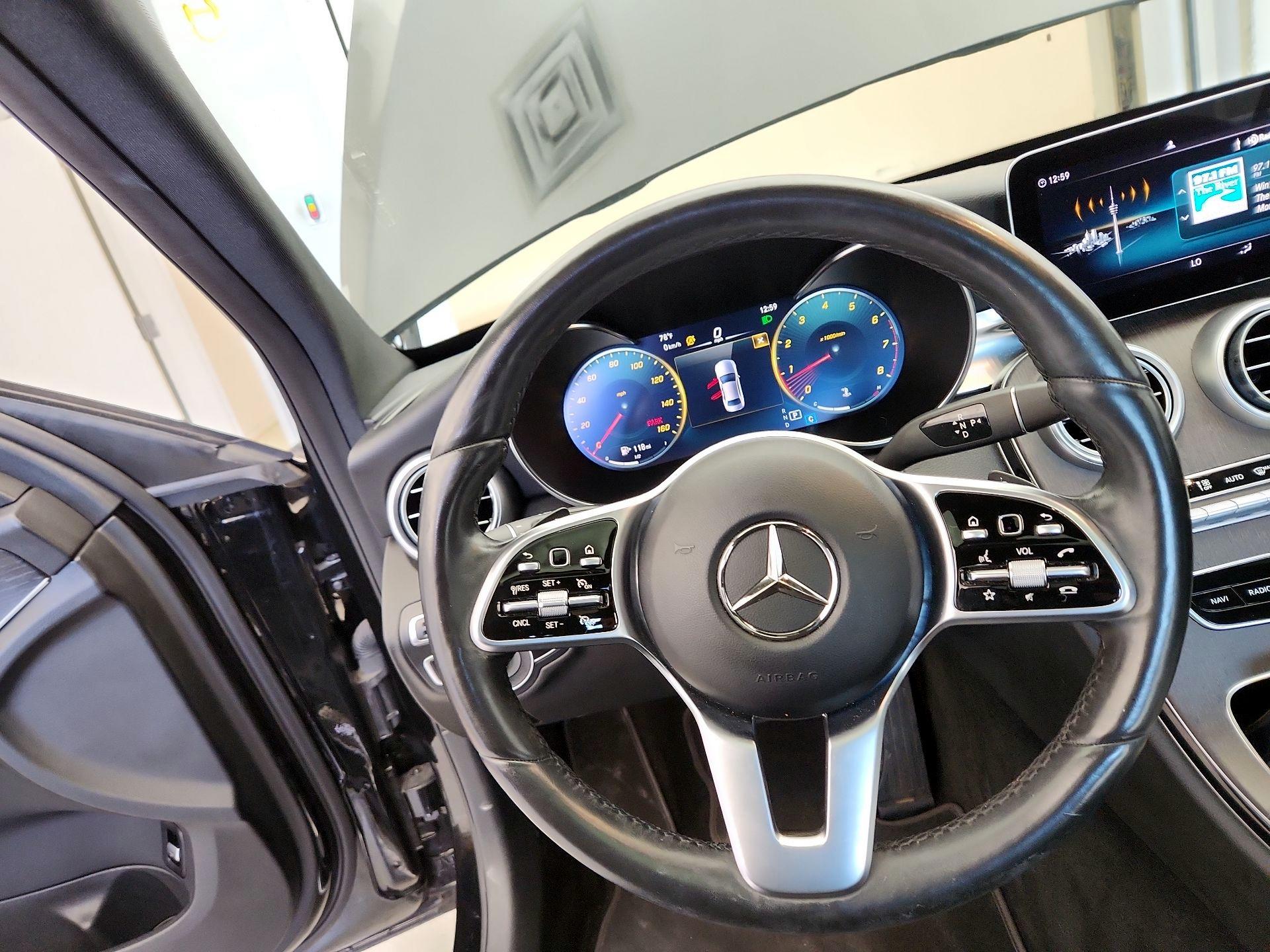 Thumbnail: 2021 Mercedes-Benz C-Class - 10