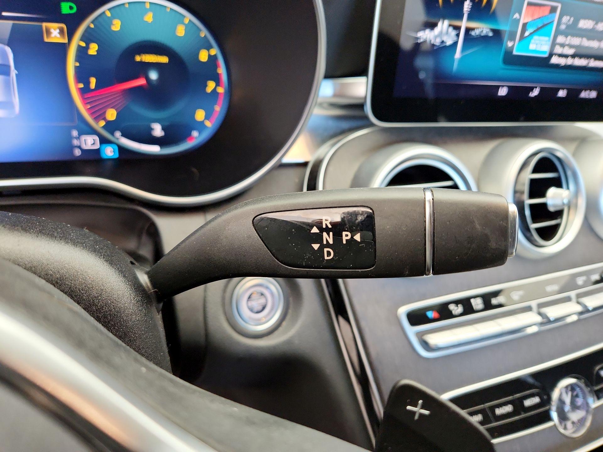 Thumbnail: 2021 Mercedes-Benz C-Class - 17