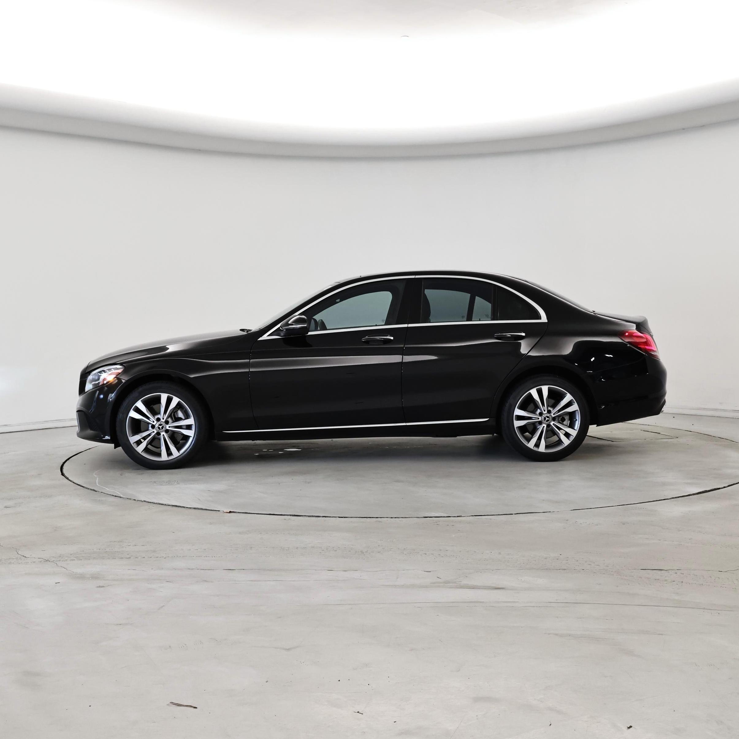 Thumbnail: 2021 Mercedes-Benz C-Class - 3