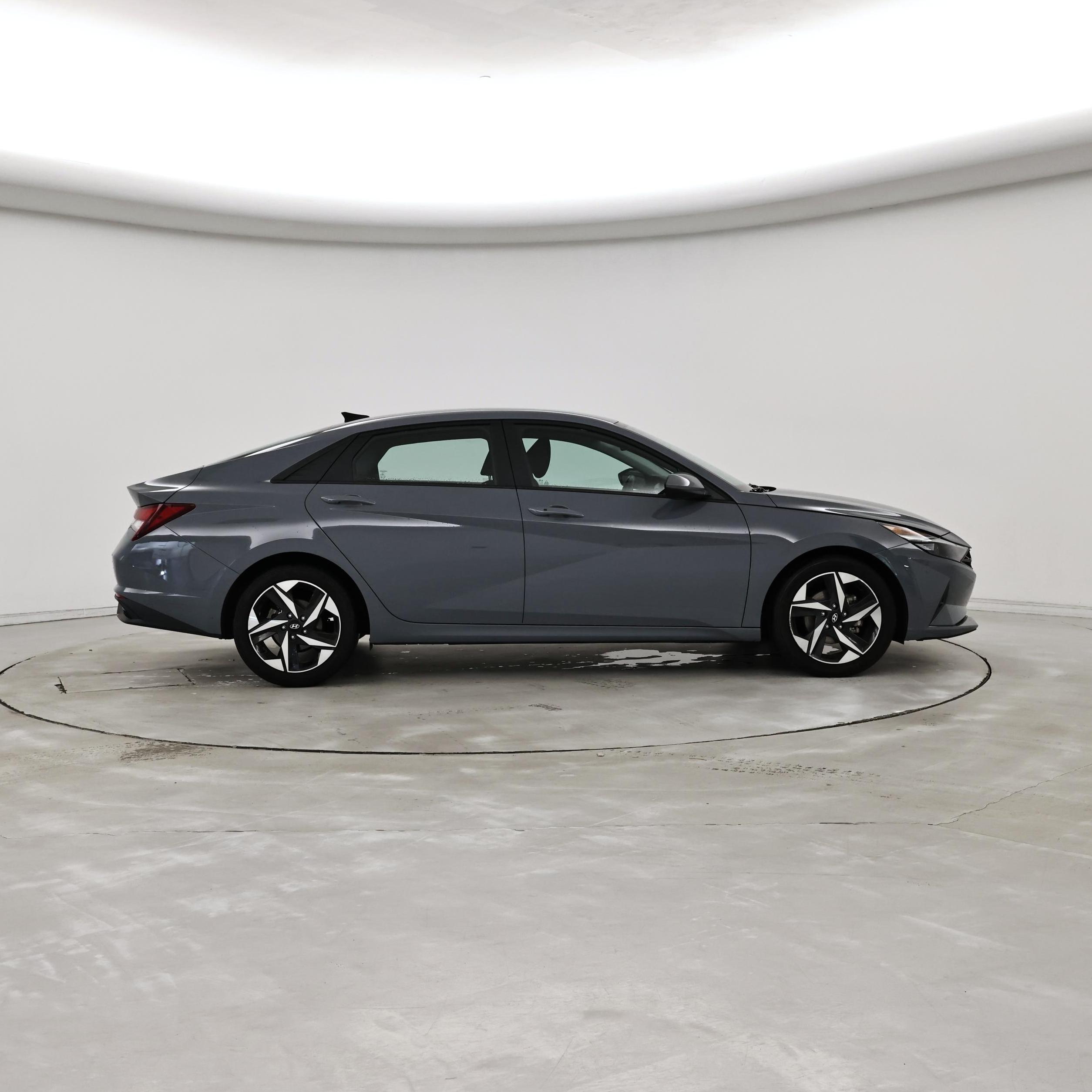 Thumbnail: 2023 Hyundai Elantra - 7