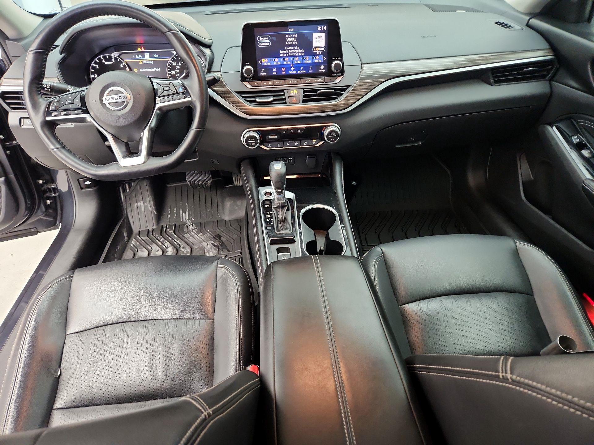 Thumbnail: 2020 Nissan Altima - 9