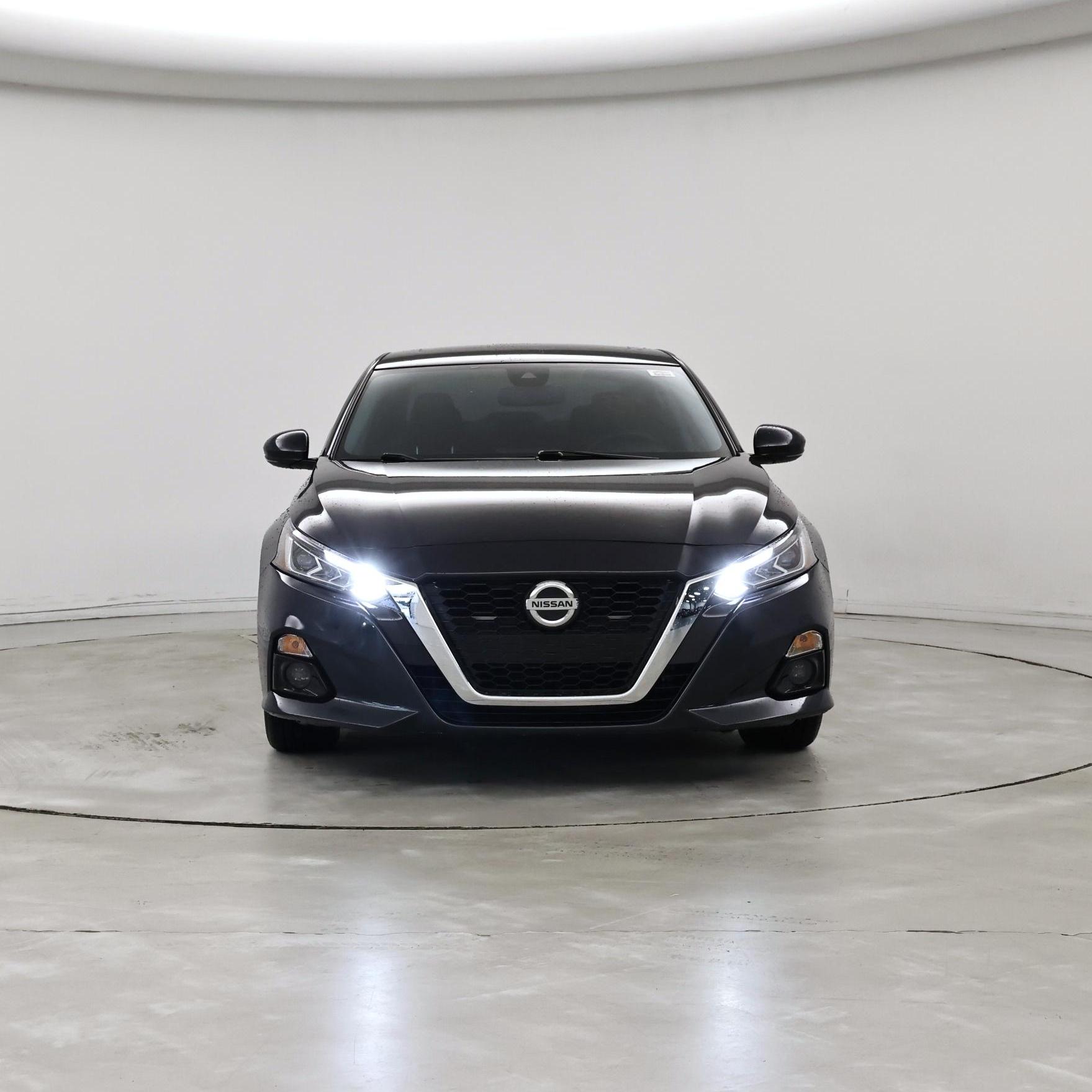 Thumbnail: 2020 Nissan Altima - 5