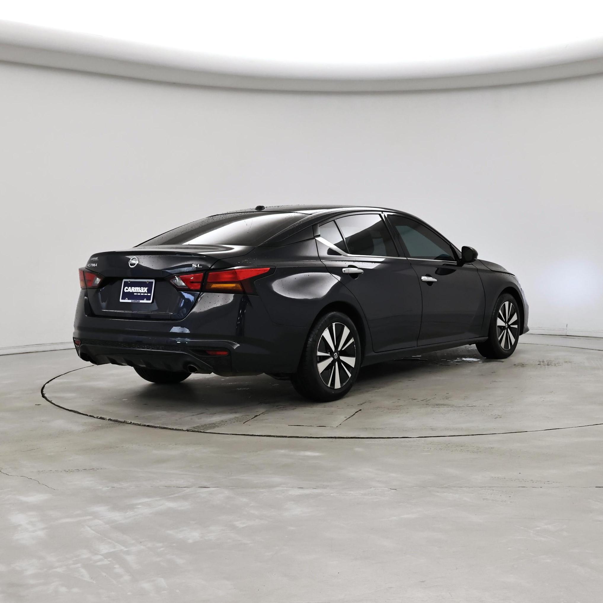 Thumbnail: 2020 Nissan Altima - 8